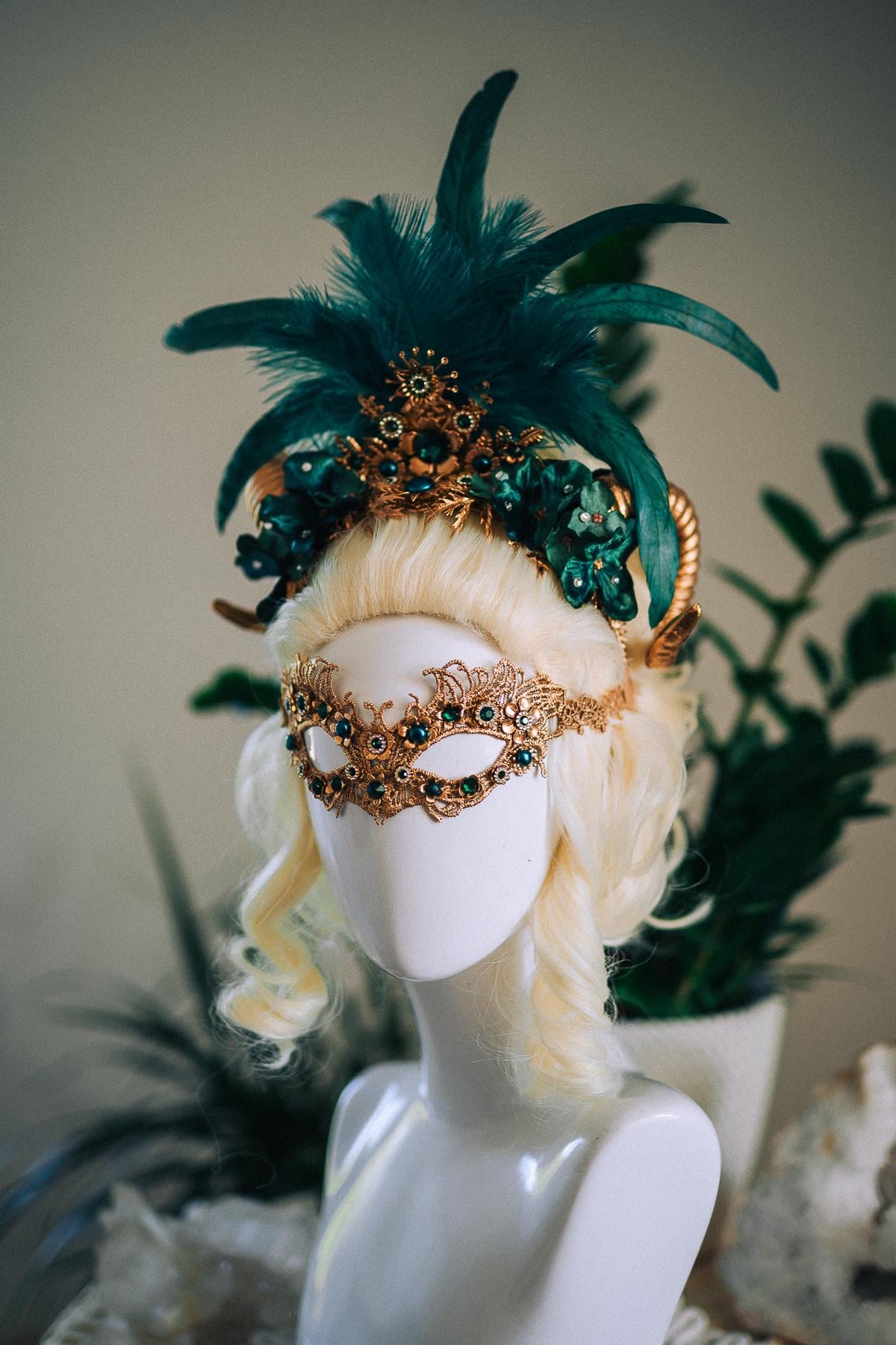 Emerald Masquerade Mask, Green Venetian Mask, Fantasy Mask, Emerald Goddess Mask, Lace Carnival Mask, Couture Costume Mask