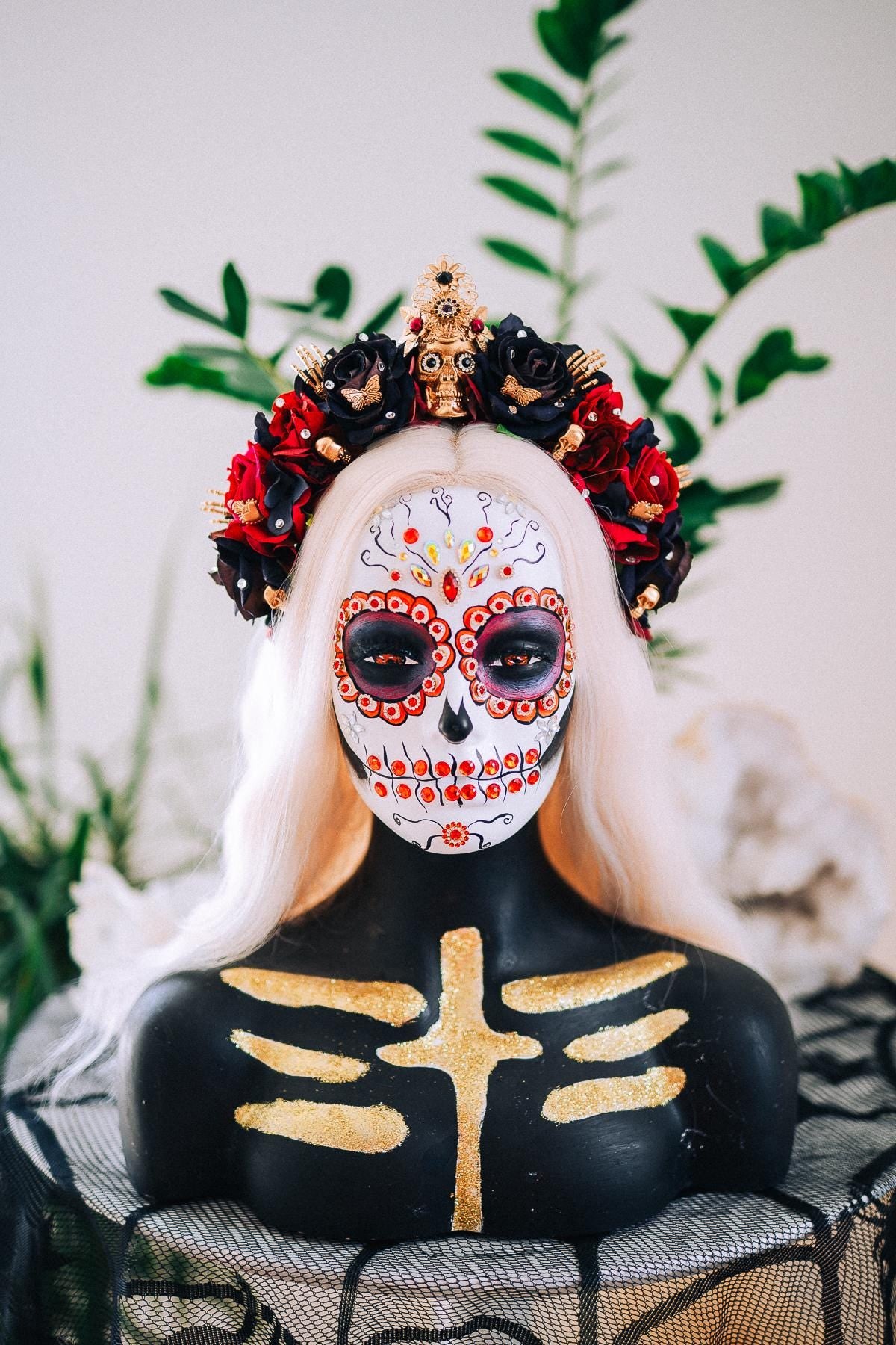 La Catrina Black Rose Crown, Día de los Muertos Headpiece, Mexican Floral Crown, Sugar Skull Crown, Artisan Flower Crown