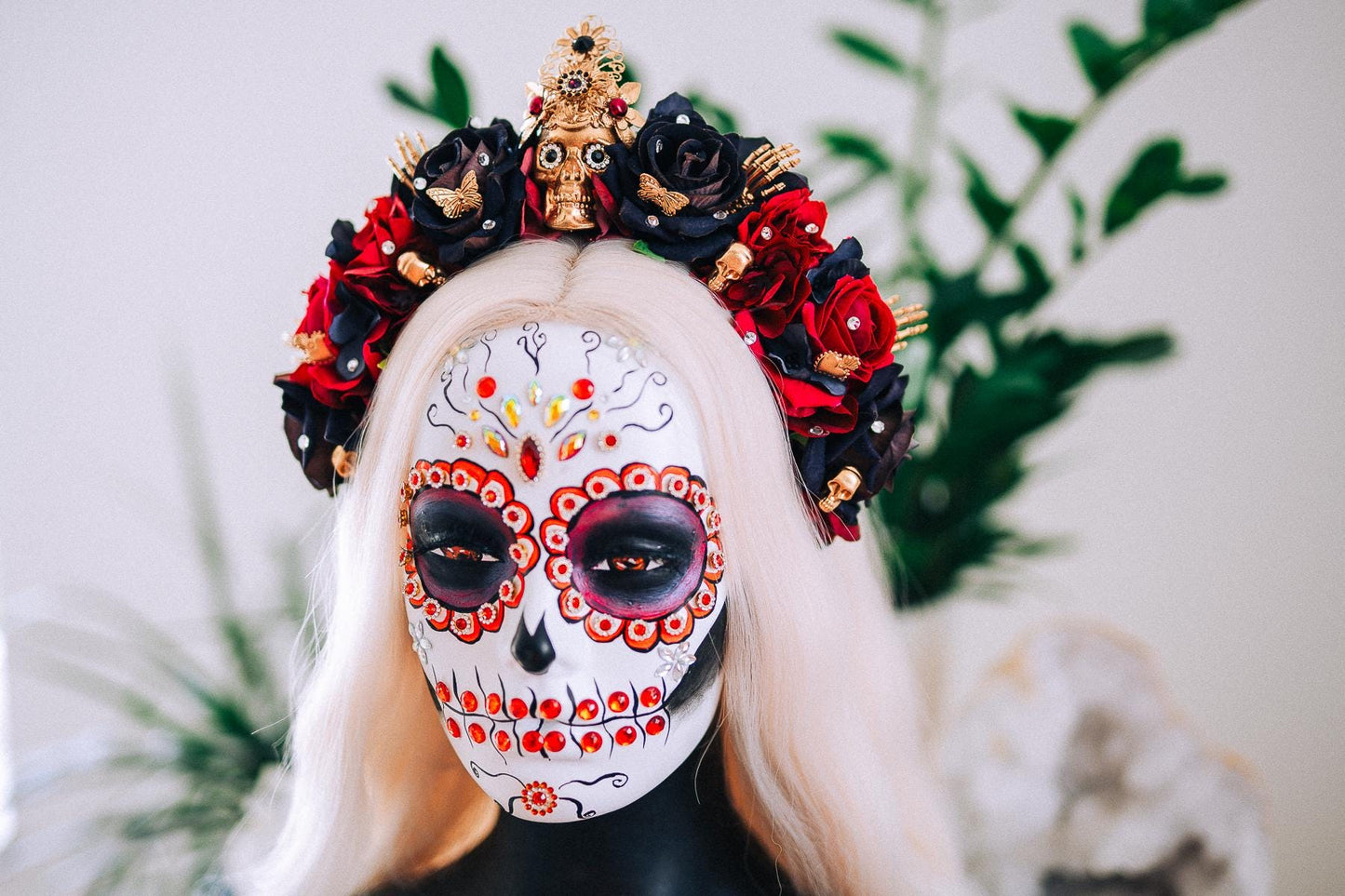 La Catrina Black Rose Crown, Día de los Muertos Headpiece, Mexican Floral Crown, Sugar Skull Crown, Artisan Flower Crown