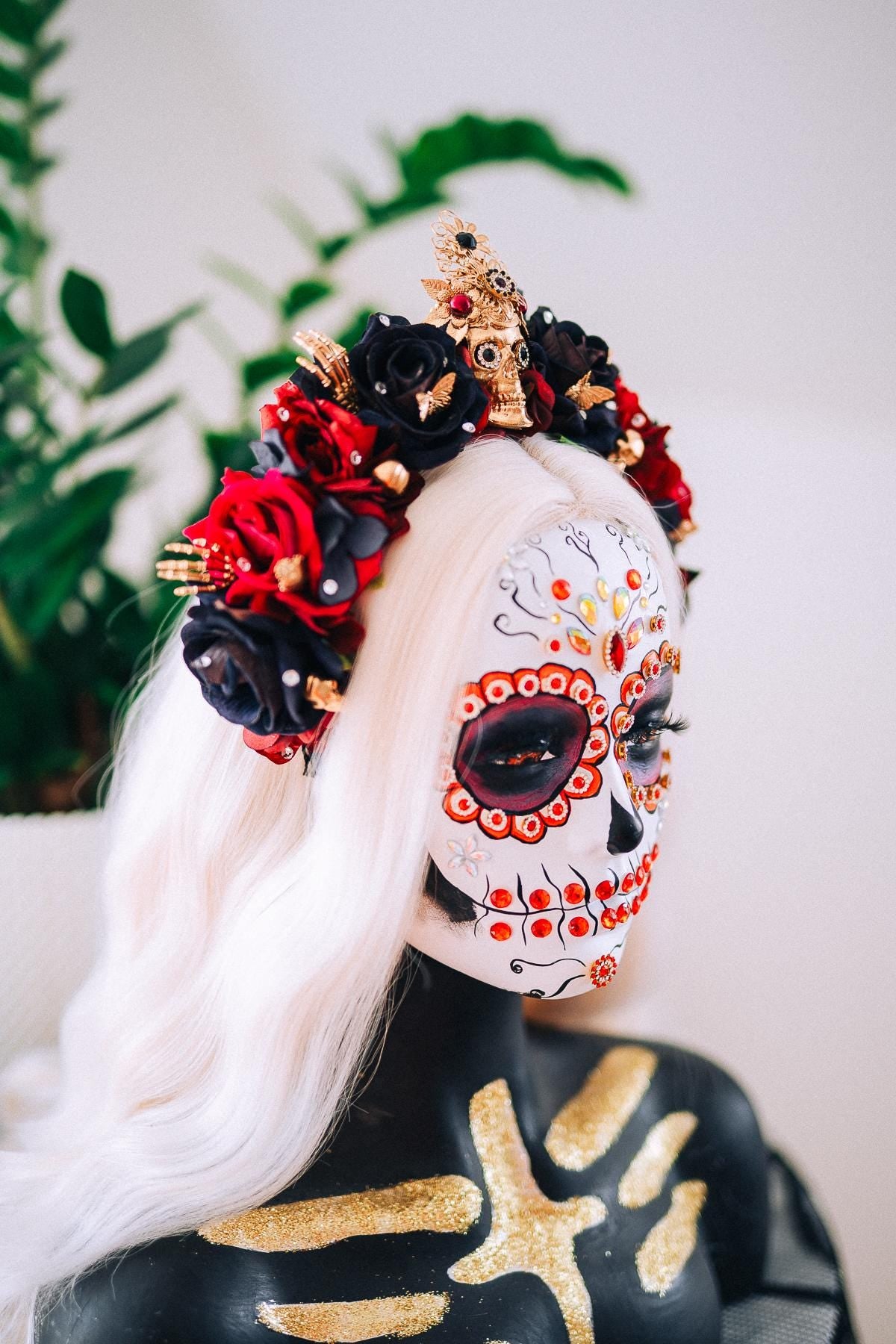 La Catrina Black Rose Crown, Día de los Muertos Headpiece, Mexican Floral Crown, Sugar Skull Crown, Artisan Flower Crown