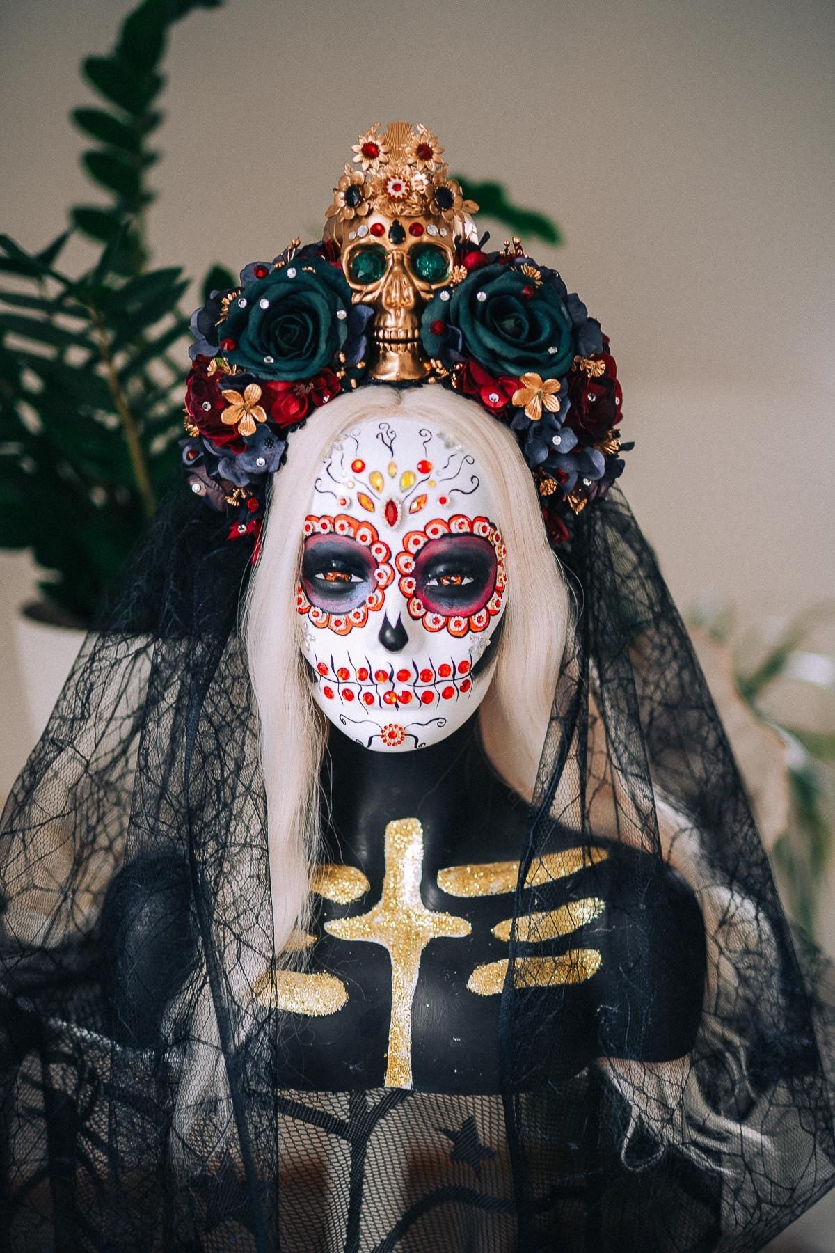 La Catrina Emerald Veil Crown, Día de los Muertos Veil Headpiece, Mexican Floral Crown, Sugar Skull Crown, Couture Bridal Veil