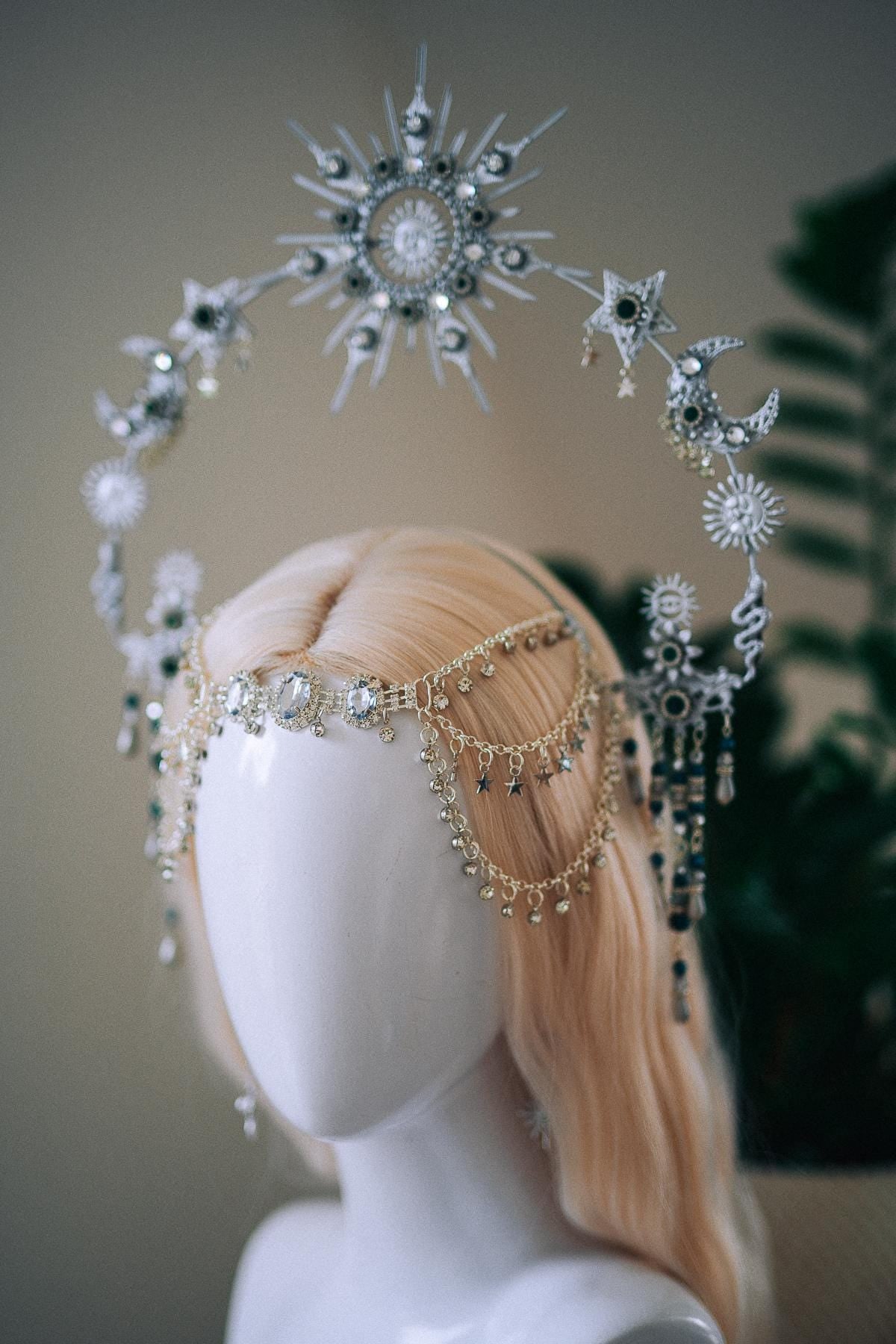 Silver Celestial Halo Crown, Moon and Stars Headpiece, Emerald Crystal Crown, Boho Goddess Tiara, Fantasy Festival Headpiece