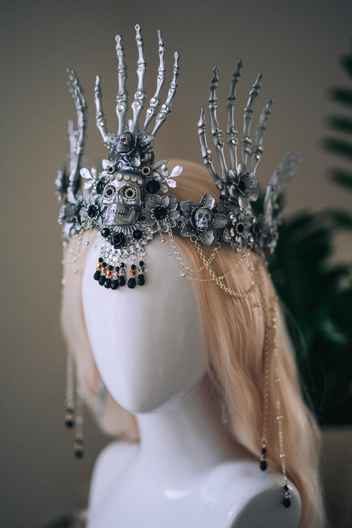 Skeleton Handheld Mask, Gothic Skull Masquerade Mask, Halloween Hand Mask, Venetian Skull Mask, Luxury Gothic Costume Accessory