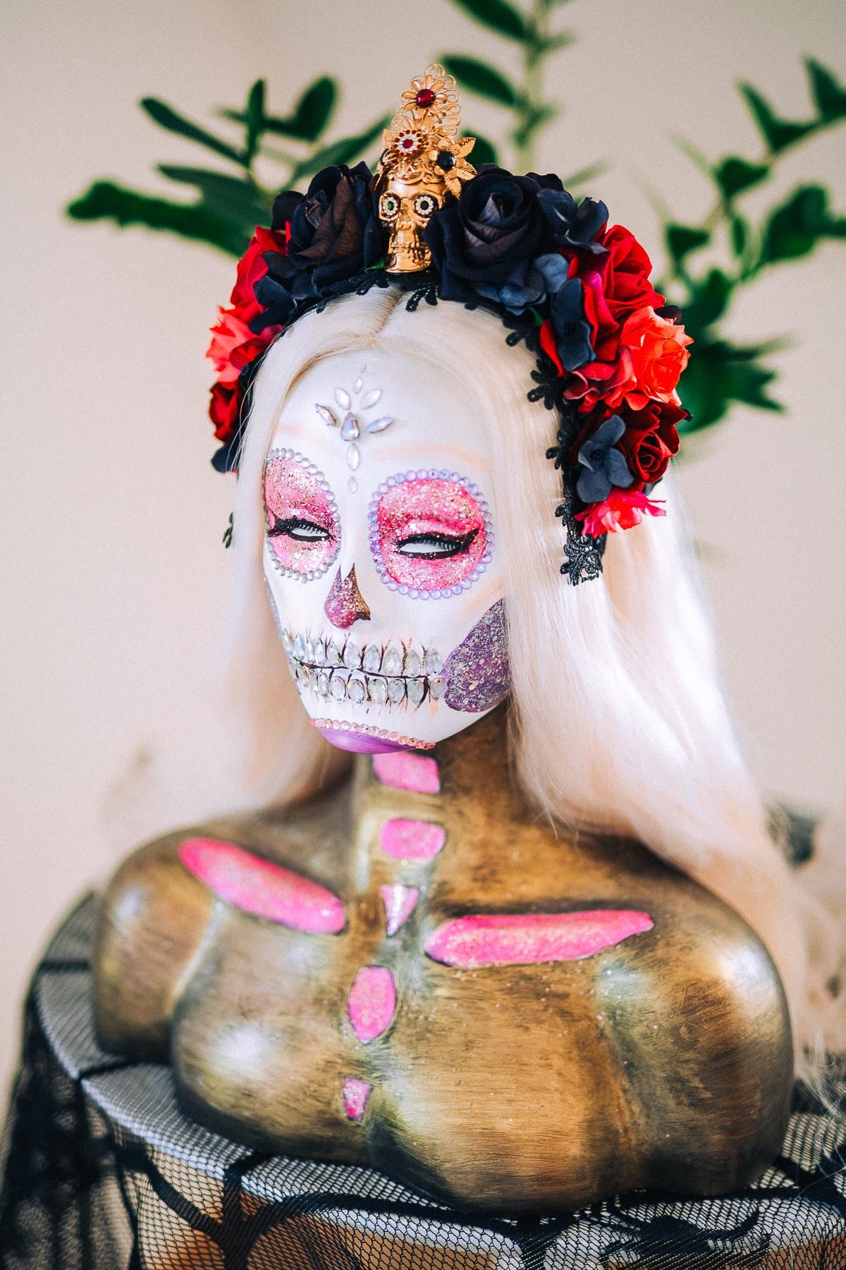 La Catrina Crimson Rose Crown, Día de los Muertos Floral Crown, Sugar Skull Headpiece, Mexican Flower Crown, Luxury Couture Crown