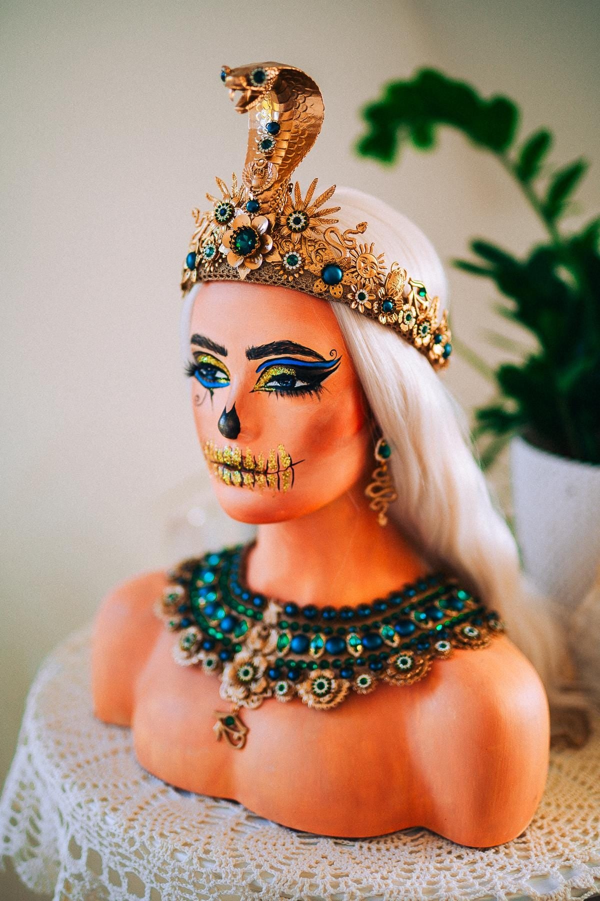 Cleopatra Emerald Egyptian Statement Necklace, Egyptian Collar Necklace, Goddess Jewelry, Pharaoh Necklace, Halloween Costume Accessory