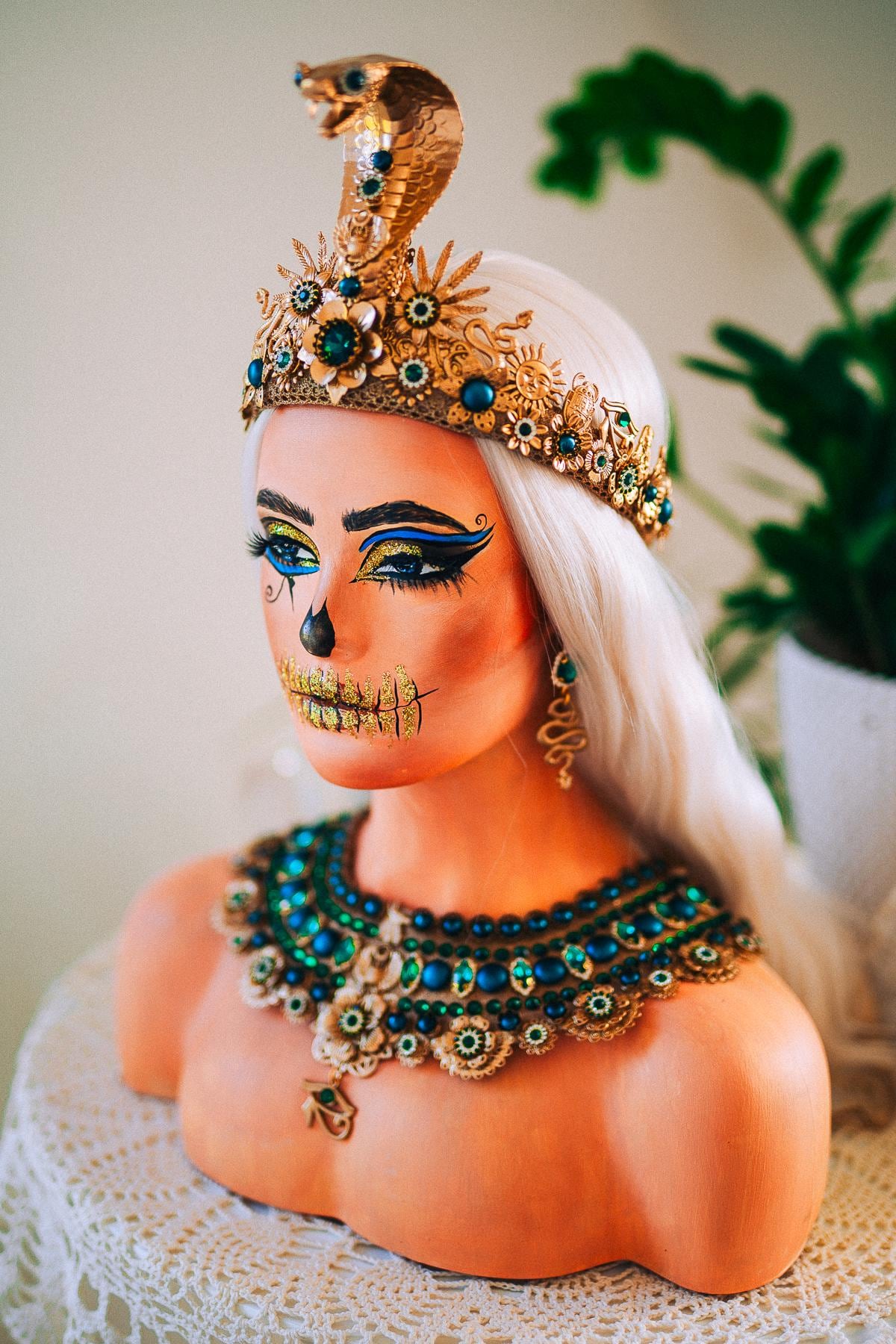 Cleopatra Emerald Egyptian Statement Necklace, Egyptian Collar Necklace, Goddess Jewelry, Pharaoh Necklace, Halloween Costume Accessory
