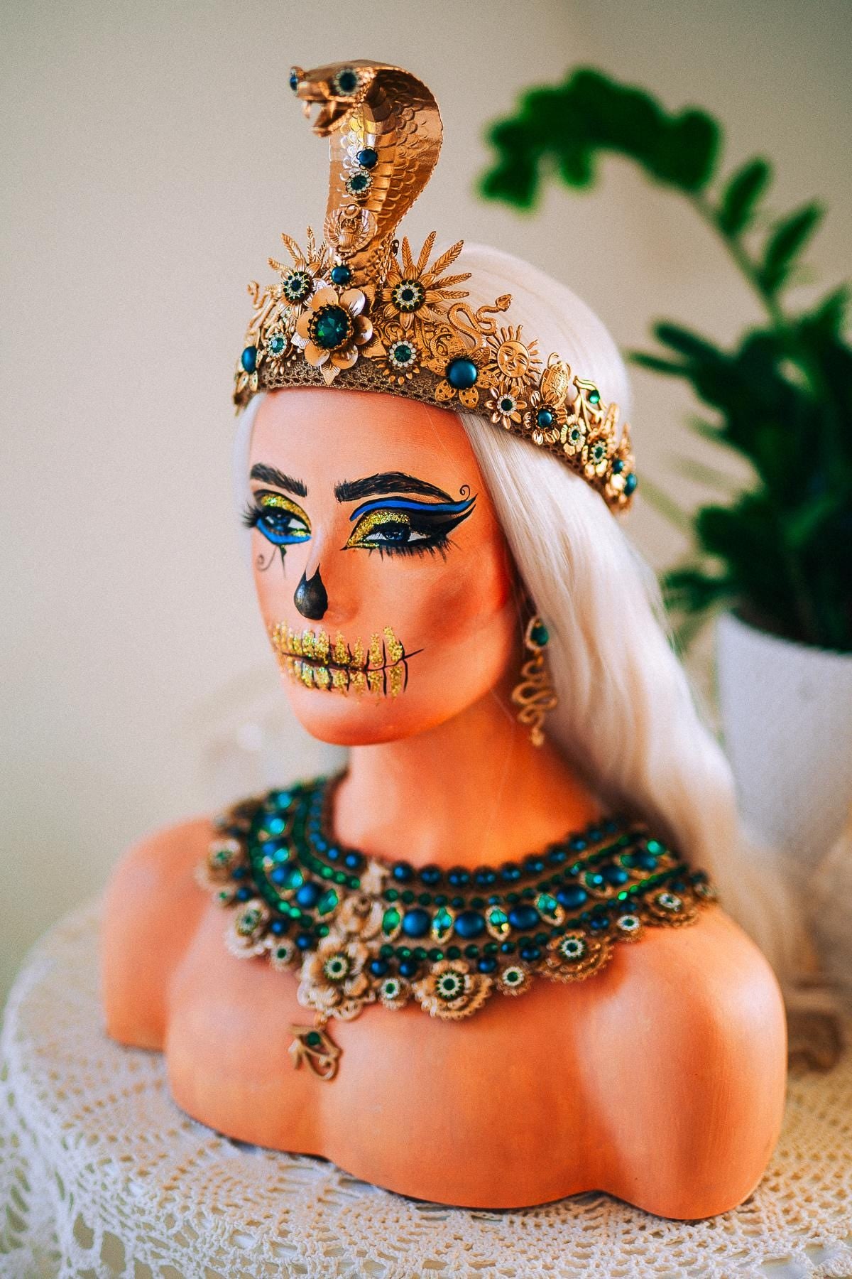 Cleopatra Emerald Egyptian Statement Necklace, Egyptian Collar Necklace, Goddess Jewelry, Pharaoh Necklace, Halloween Costume Accessory