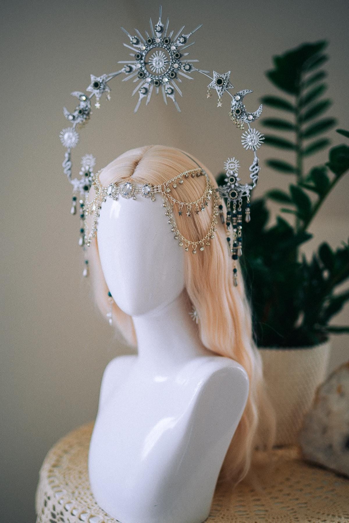 Silver Celestial Halo Crown, Moon and Stars Headpiece, Emerald Crystal Crown, Boho Goddess Tiara, Fantasy Festival Headpiece