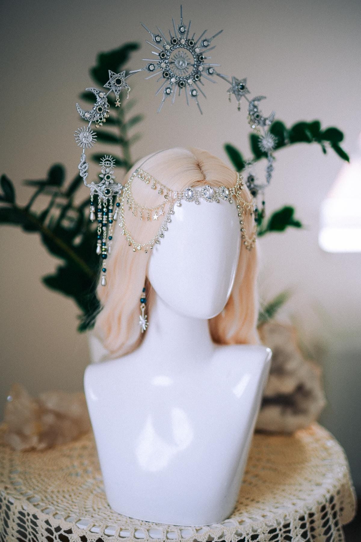Silver Celestial Halo Crown, Moon and Stars Headpiece, Emerald Crystal Crown, Boho Goddess Tiara, Fantasy Festival Headpiece