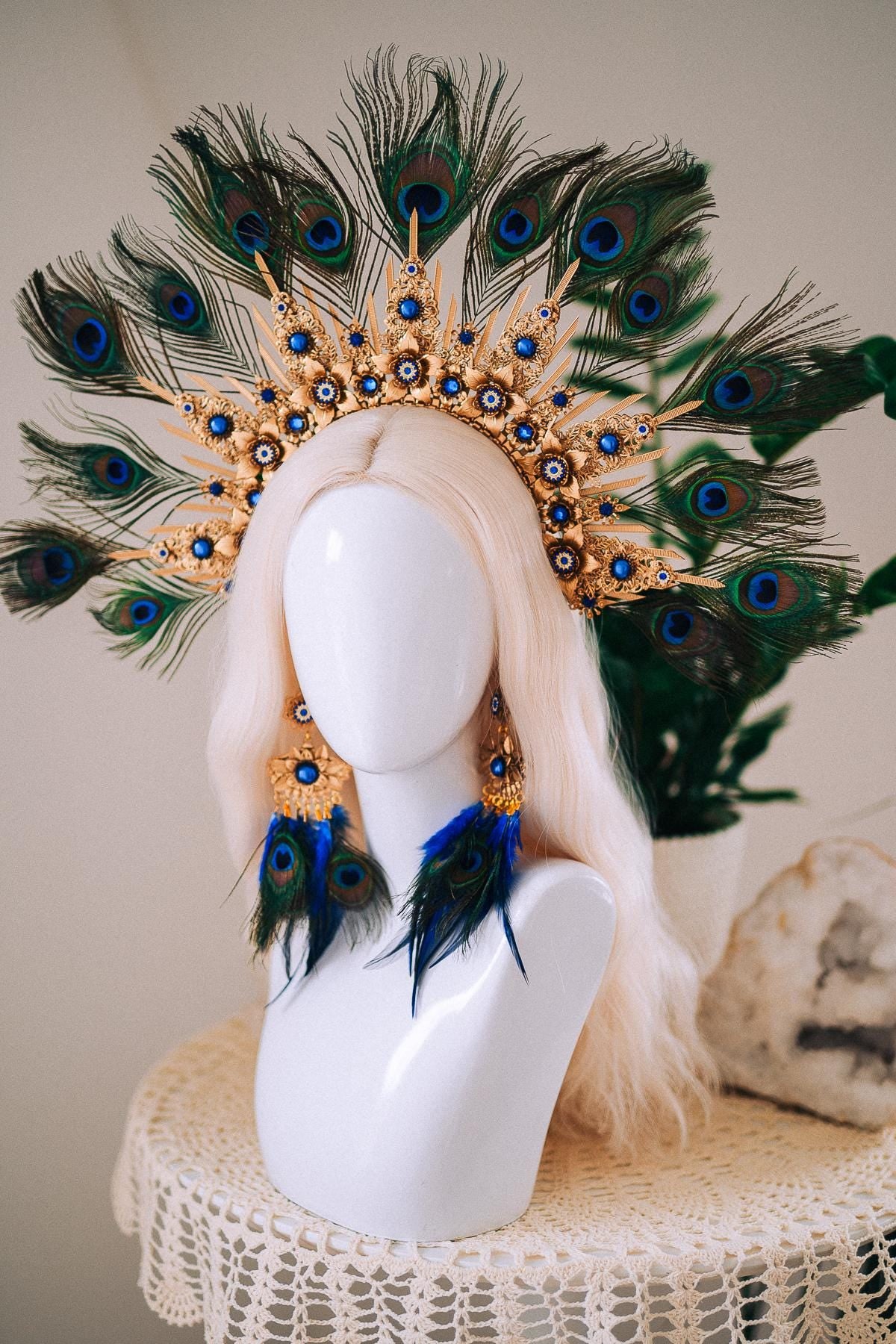 Peacock Feather Halo Crown, Blue Fantasy Crown, Masquerade Headpiece, Venetian Ball Crown, Royal Blue Goddess Headpiece
