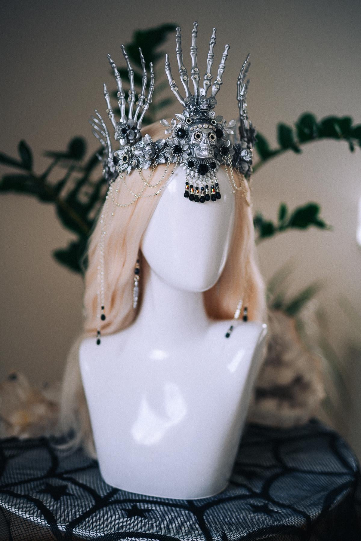 Skeleton Handheld Mask, Gothic Skull Masquerade Mask, Halloween Hand Mask, Venetian Skull Mask, Luxury Gothic Costume Accessory