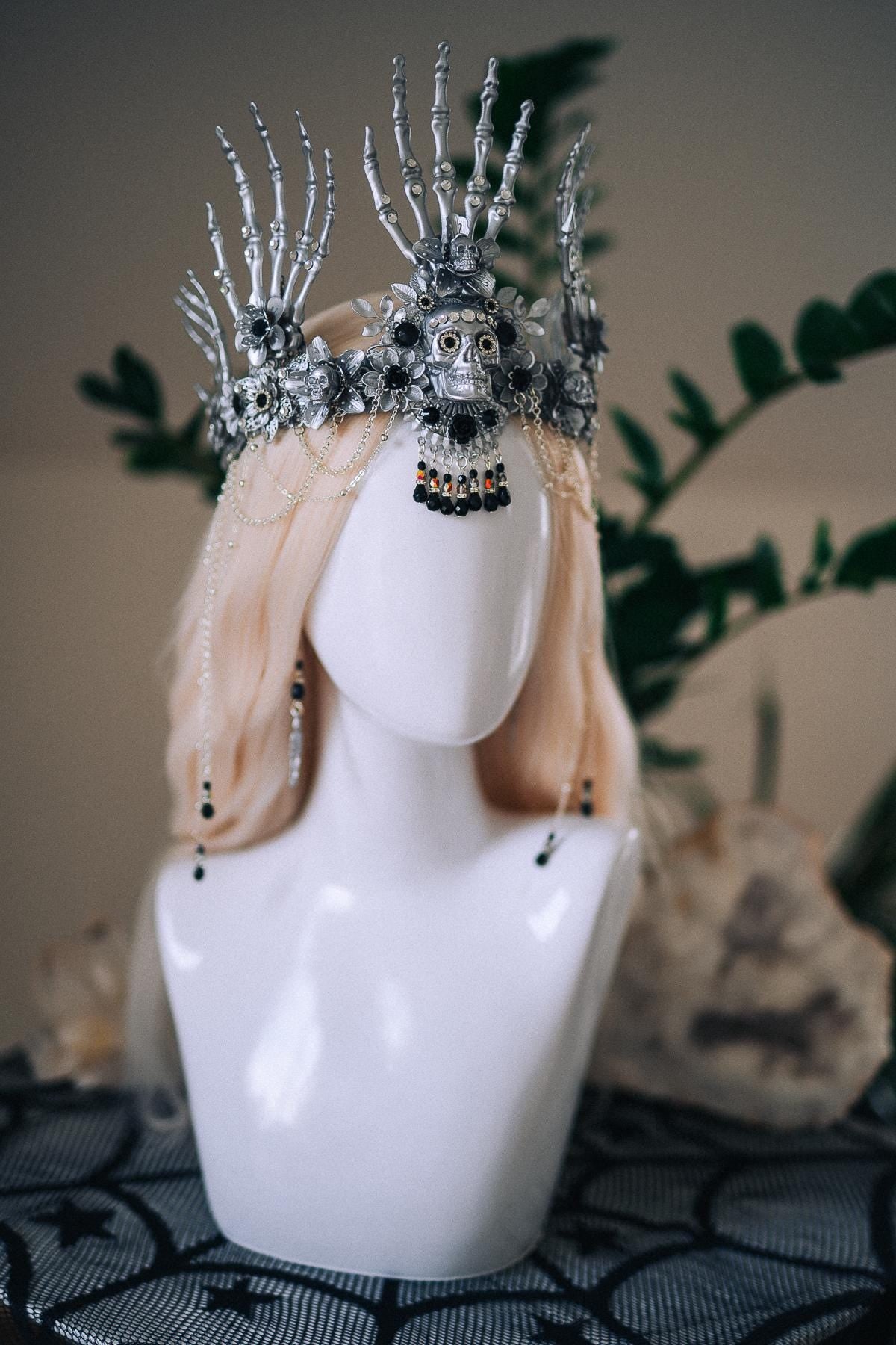 Skeleton Handheld Mask, Gothic Skull Masquerade Mask, Halloween Hand Mask, Venetian Skull Mask, Luxury Gothic Costume Accessory