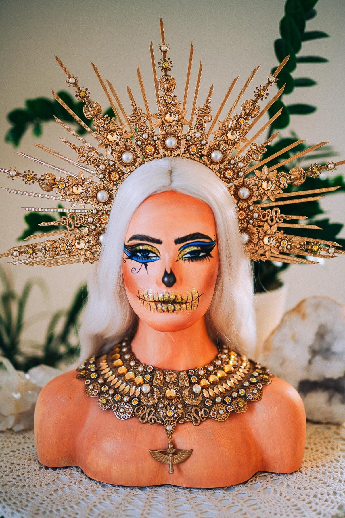 Gold Cleopatra Necklace – Egyptian Goddess Statement Collar