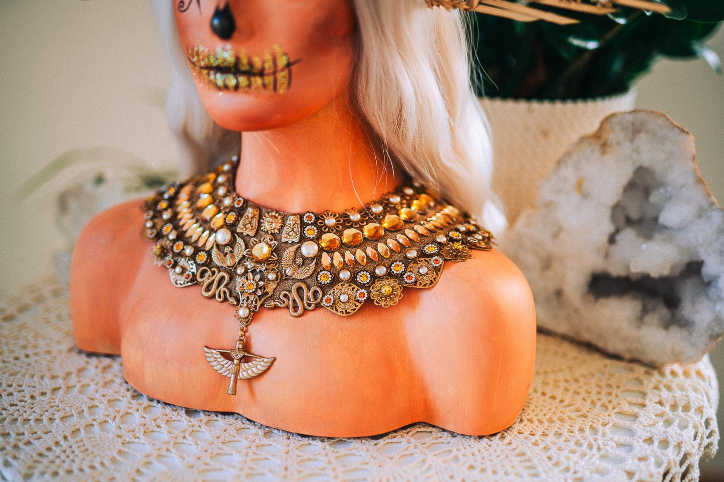 Gold Cleopatra Necklace – Egyptian Goddess Statement Collar