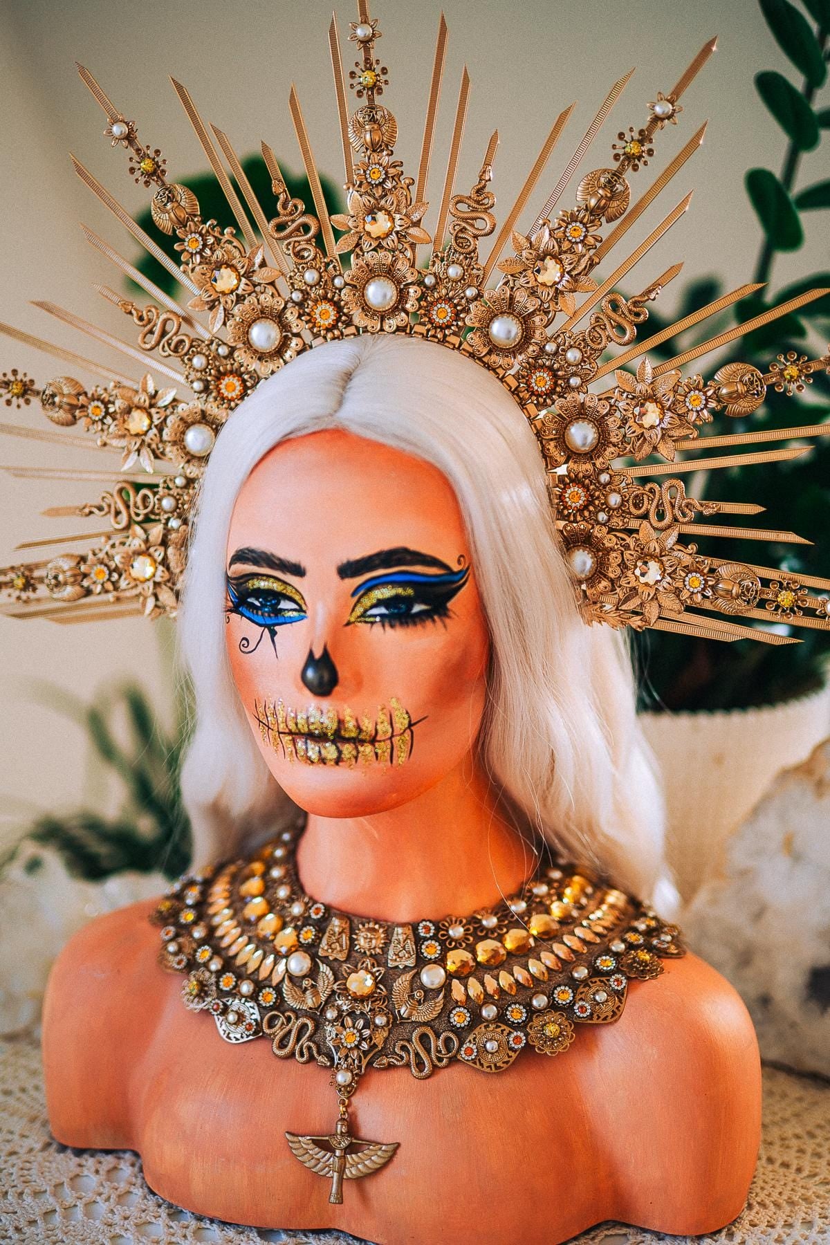 Gold Cleopatra Halo Crown, Egyptian Goddess Headpiece, Ancient Egypt Crown, Pharaoh Headdress, Halloween Crown