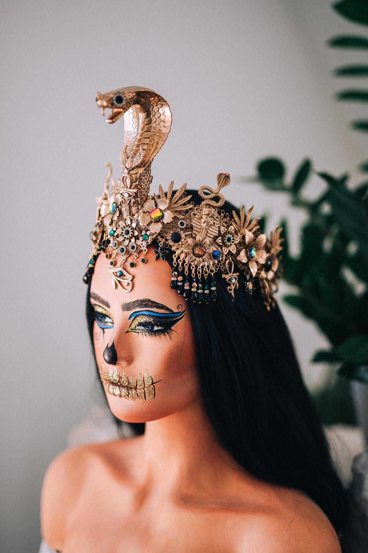 Cleopatra Cobra Crown, Egyptian Goddess Headpiece, Gold Snake Tiara, Ancient Egypt Queen Crown, Pharaoh Costume Headpiece