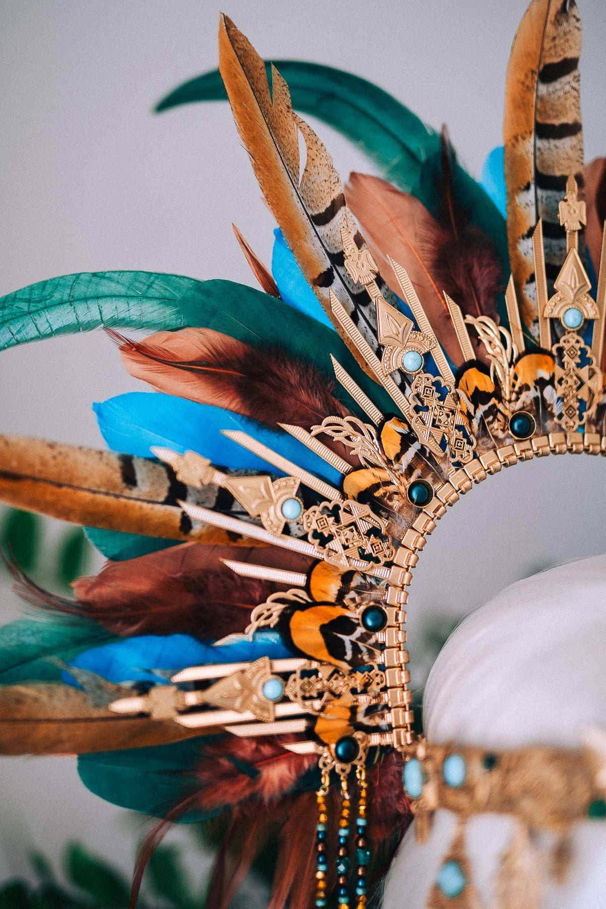Boho Feather Halo Crown, Goddess Festival Crown, Turquoise Feather Headpiece, Luxury Festival Headpiece, Statement Halo Crown