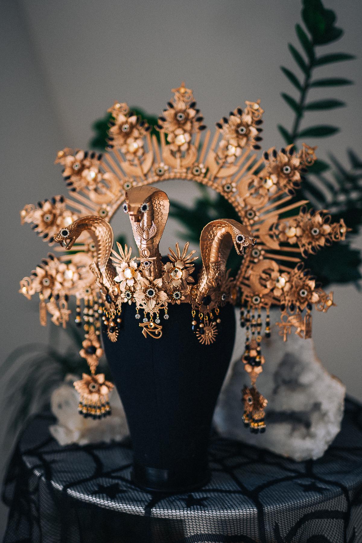 Cleopatra Triple Cobra Crown, Egyptian Goddess Halo Crown, Gold Snake Headpiece, Pharaoh Queen Costume