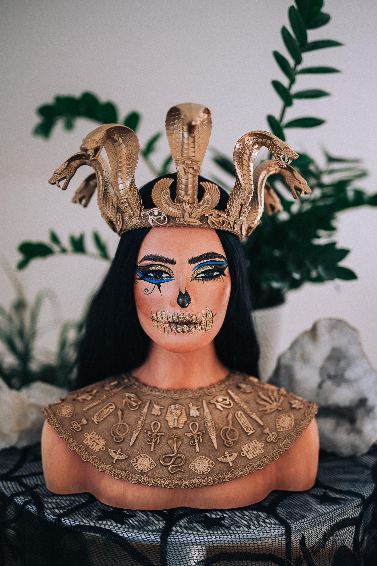 Cleopatra Pectoral Necklace, Egyptian Queen Collar, Gold Pharaoh Necklace, Ancient Egypt Costume Jewelry