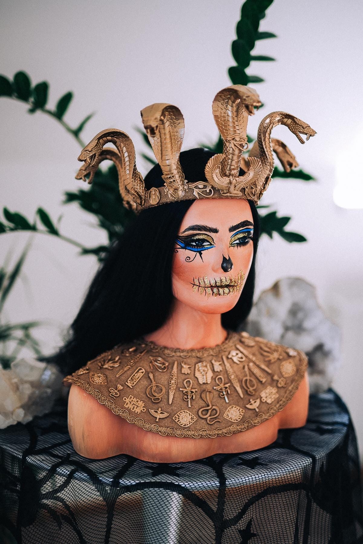 Cleopatra Pectoral Necklace, Egyptian Queen Collar, Gold Pharaoh Necklace, Ancient Egypt Costume Jewelry