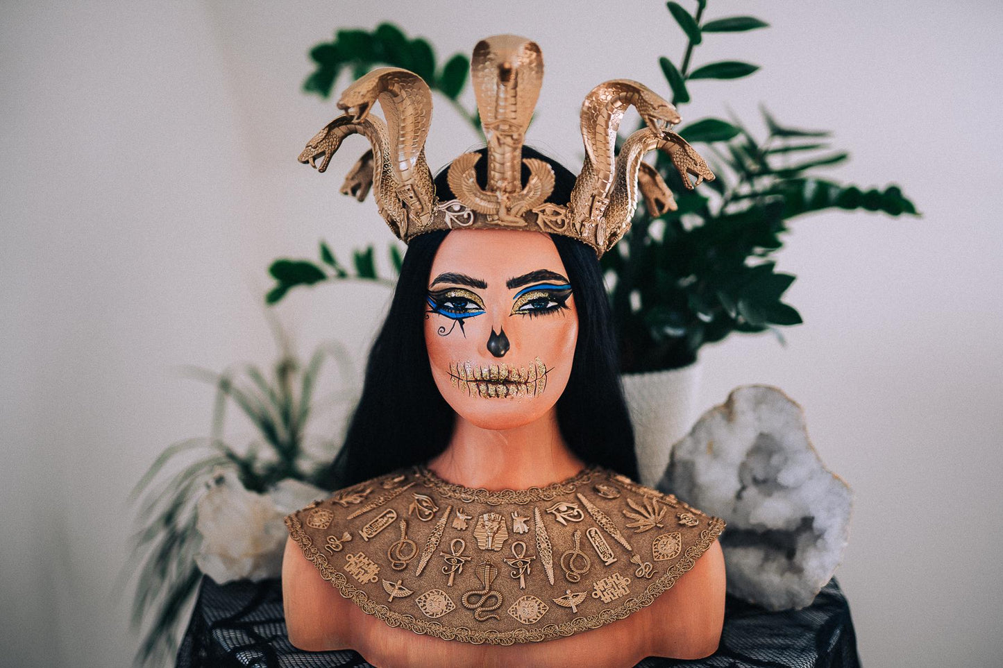 Cleopatra Pectoral Necklace, Egyptian Queen Collar, Gold Pharaoh Necklace, Ancient Egypt Costume Jewelry