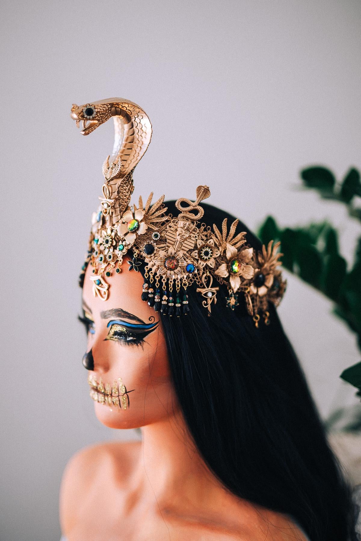 Cleopatra Cobra Crown, Egyptian Goddess Headpiece, Gold Snake Tiara, Ancient Egypt Queen Crown, Pharaoh Costume Headpiece