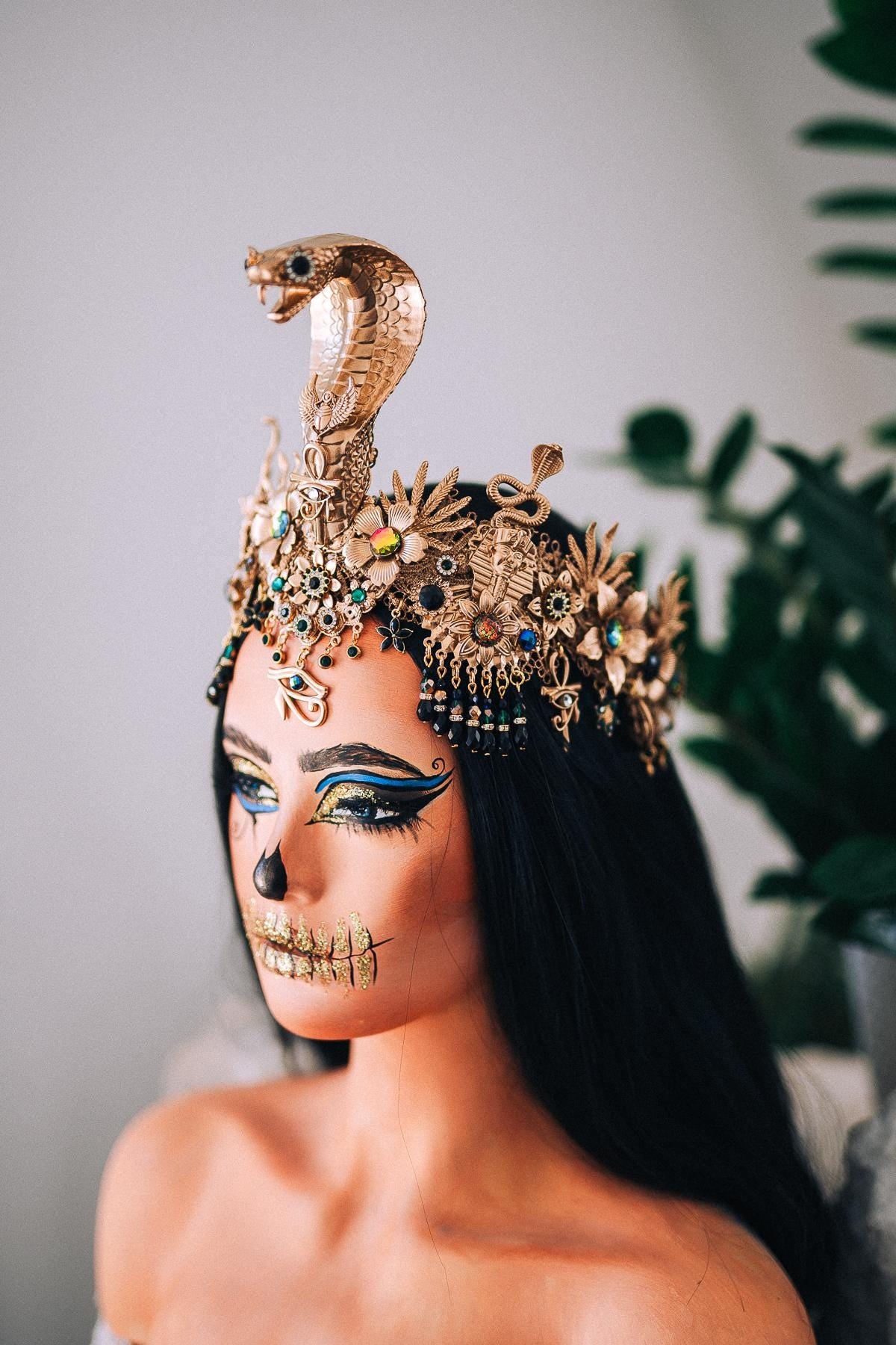 Cleopatra Cobra Crown, Egyptian Goddess Headpiece, Gold Snake Tiara, Ancient Egypt Queen Crown, Pharaoh Costume Headpiece