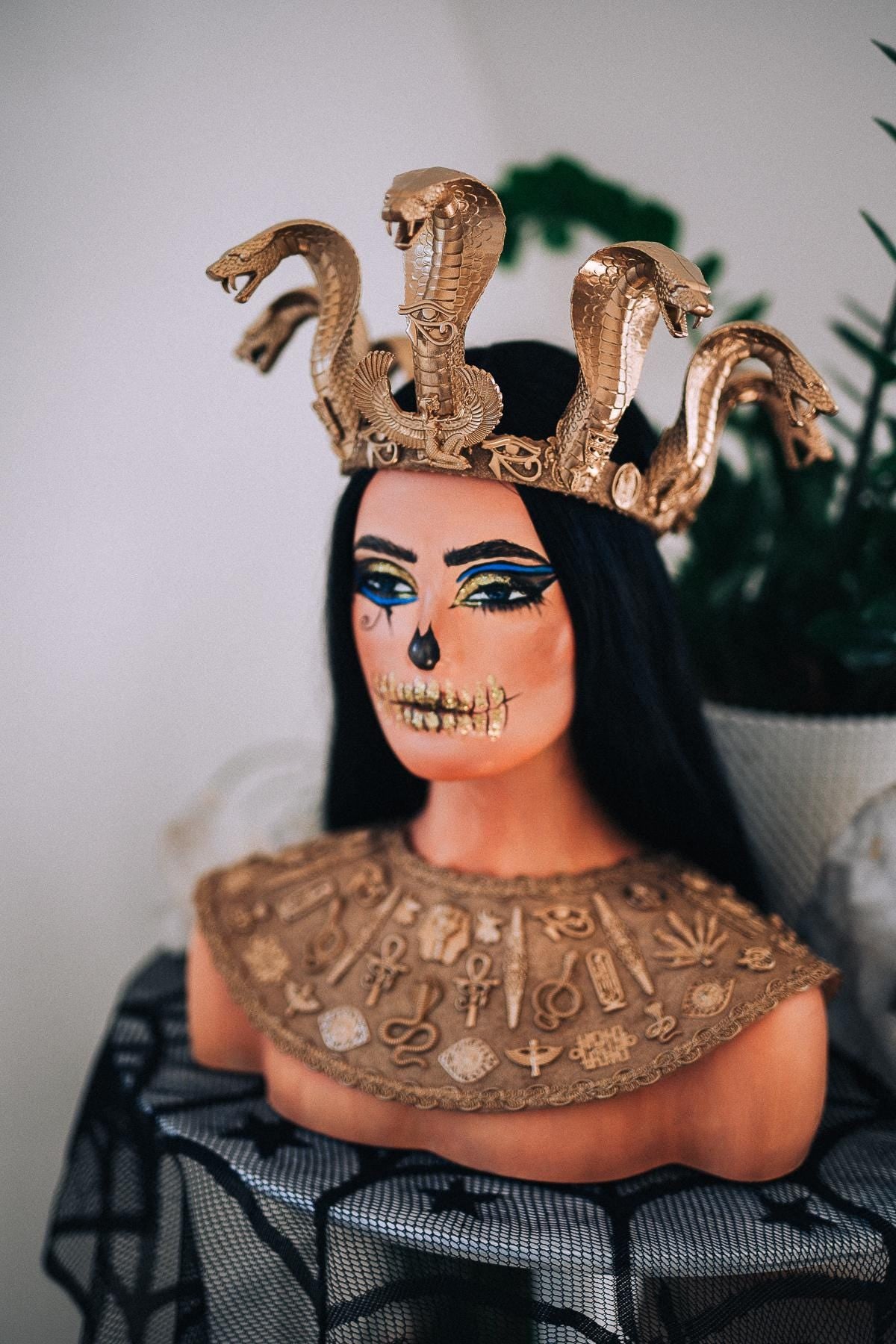 Cleopatra Pectoral Necklace, Egyptian Queen Collar, Gold Pharaoh Necklace, Ancient Egypt Costume Jewelry