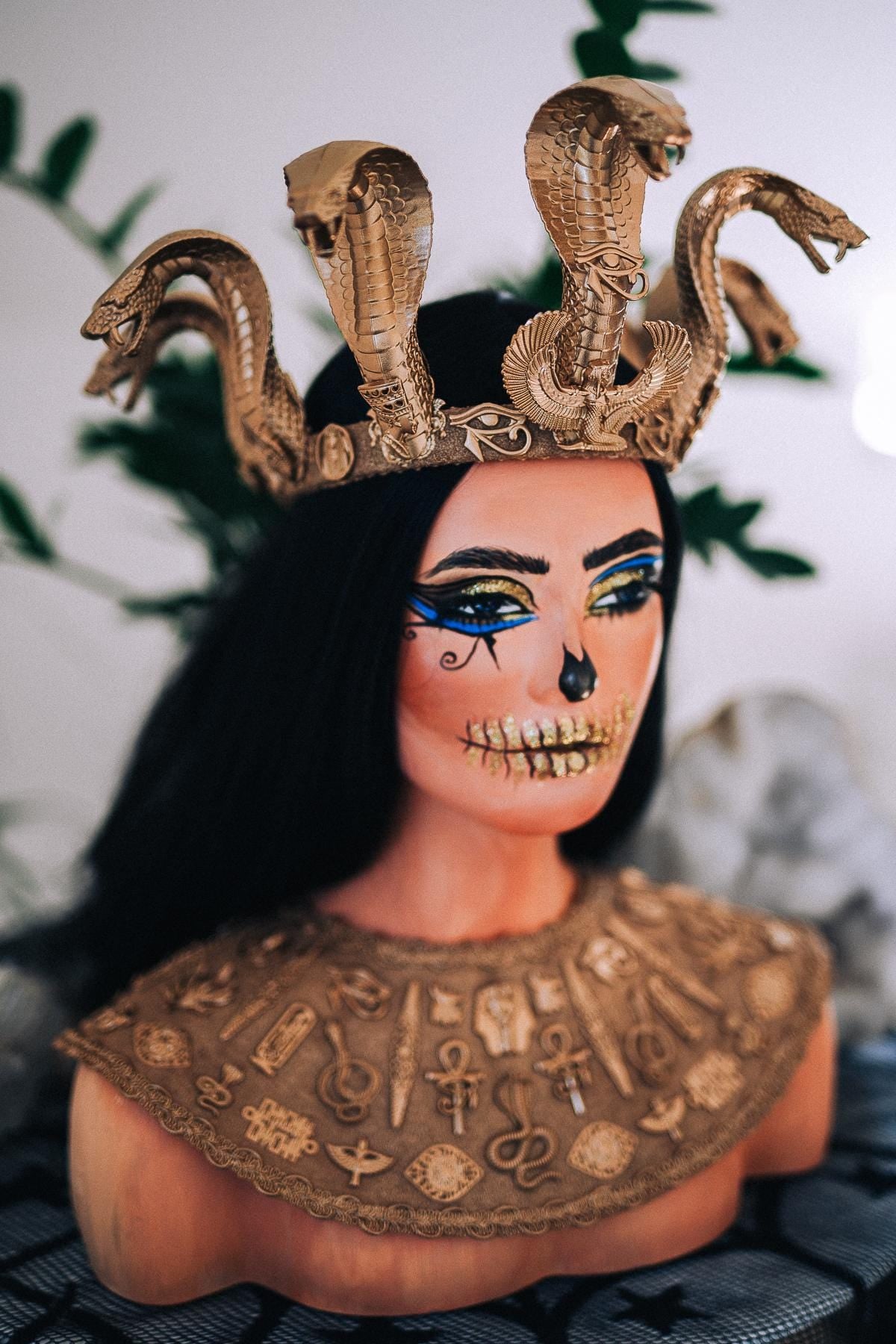 Cleopatra Pectoral Necklace, Egyptian Queen Collar, Gold Pharaoh Necklace, Ancient Egypt Costume Jewelry
