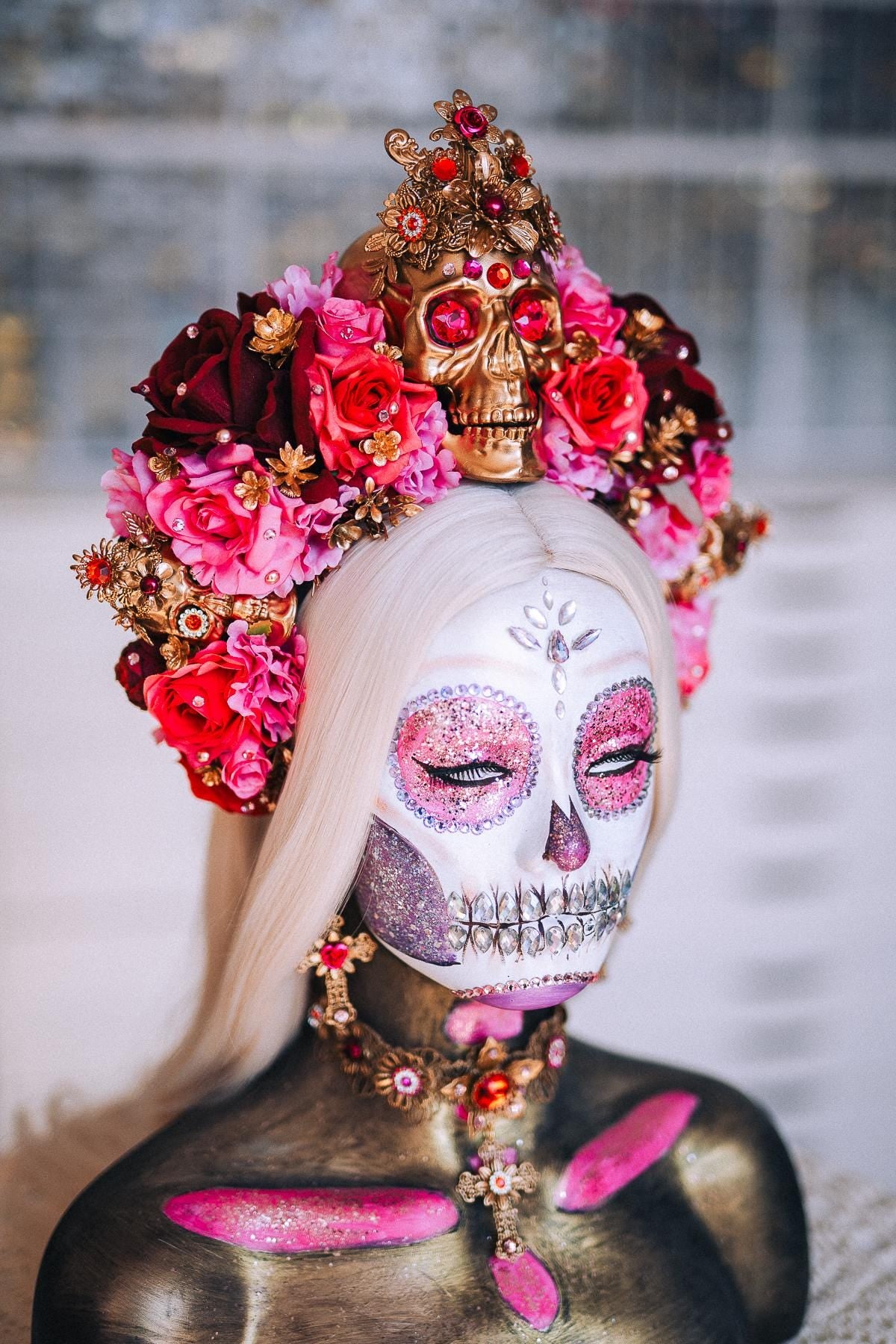 La Catrina Skull Crown, Día de los Muertos Floral Headpiece, Red Pink Gold Flower Crown, Catrina Headdress