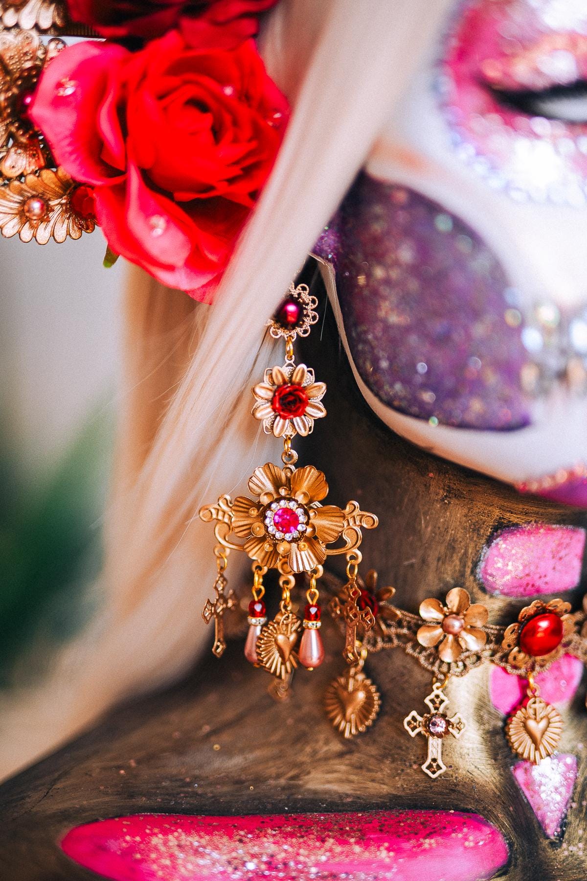 La Catrina Choker Necklace, Día de los Muertos Jewelry, Antique Gold Sacred Heart Choker, Red Catrina Necklace