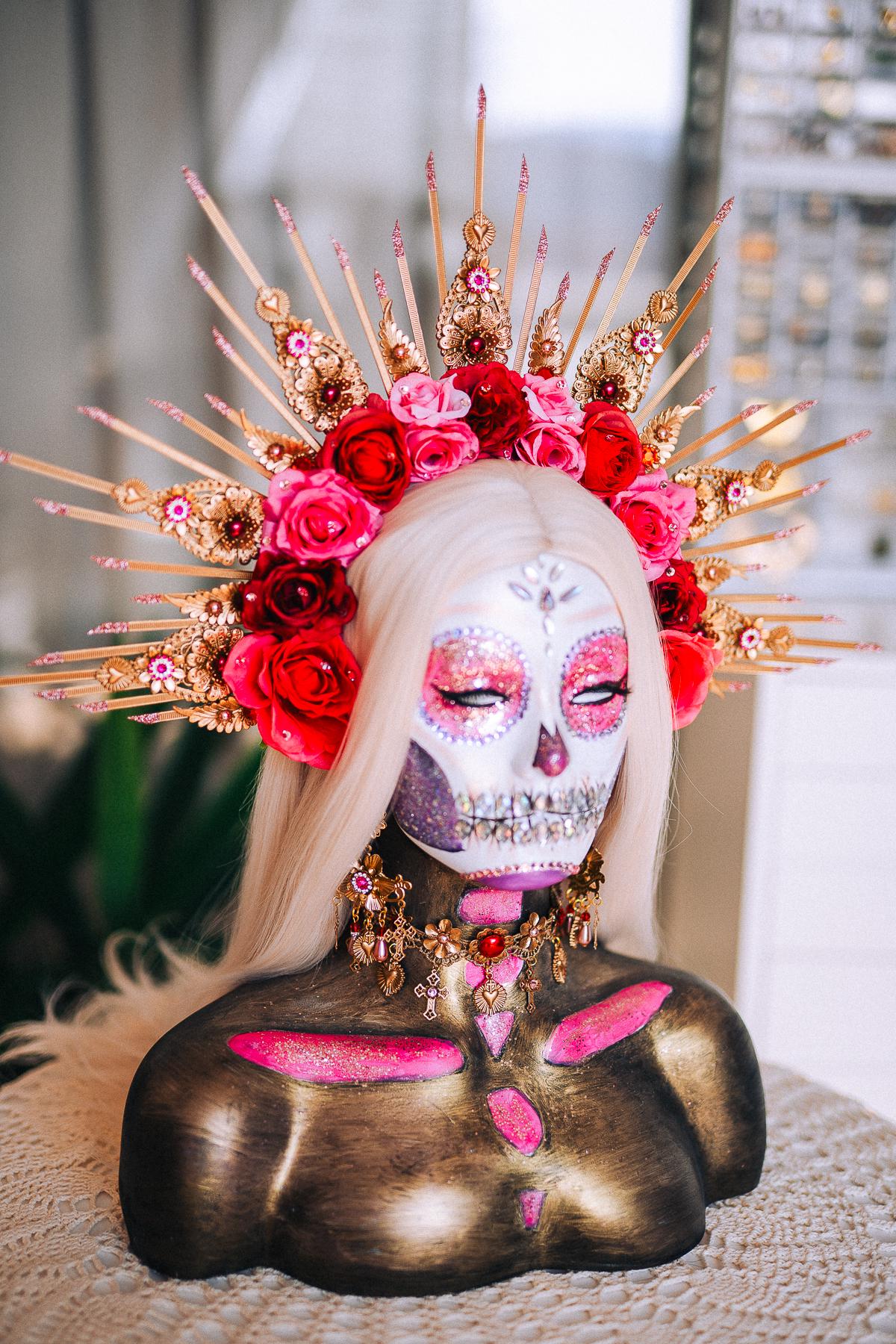 La Catrina Choker Necklace, Día de los Muertos Jewelry, Antique Gold Sacred Heart Choker, Red Catrina Necklace