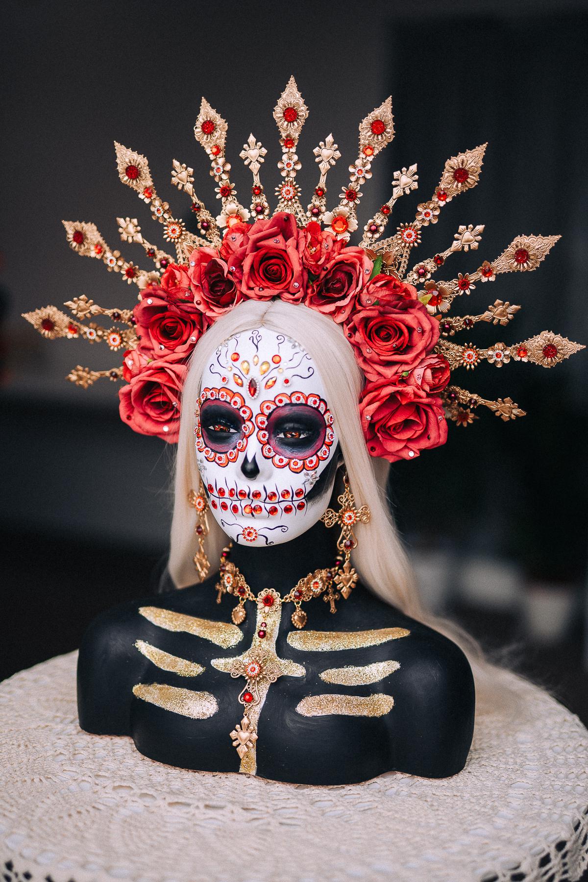 La Catrina Halo Crown, Día de los Muertos Headpiece, Red Rose Gold Crown, Sacred Heart Catrina Headdress
