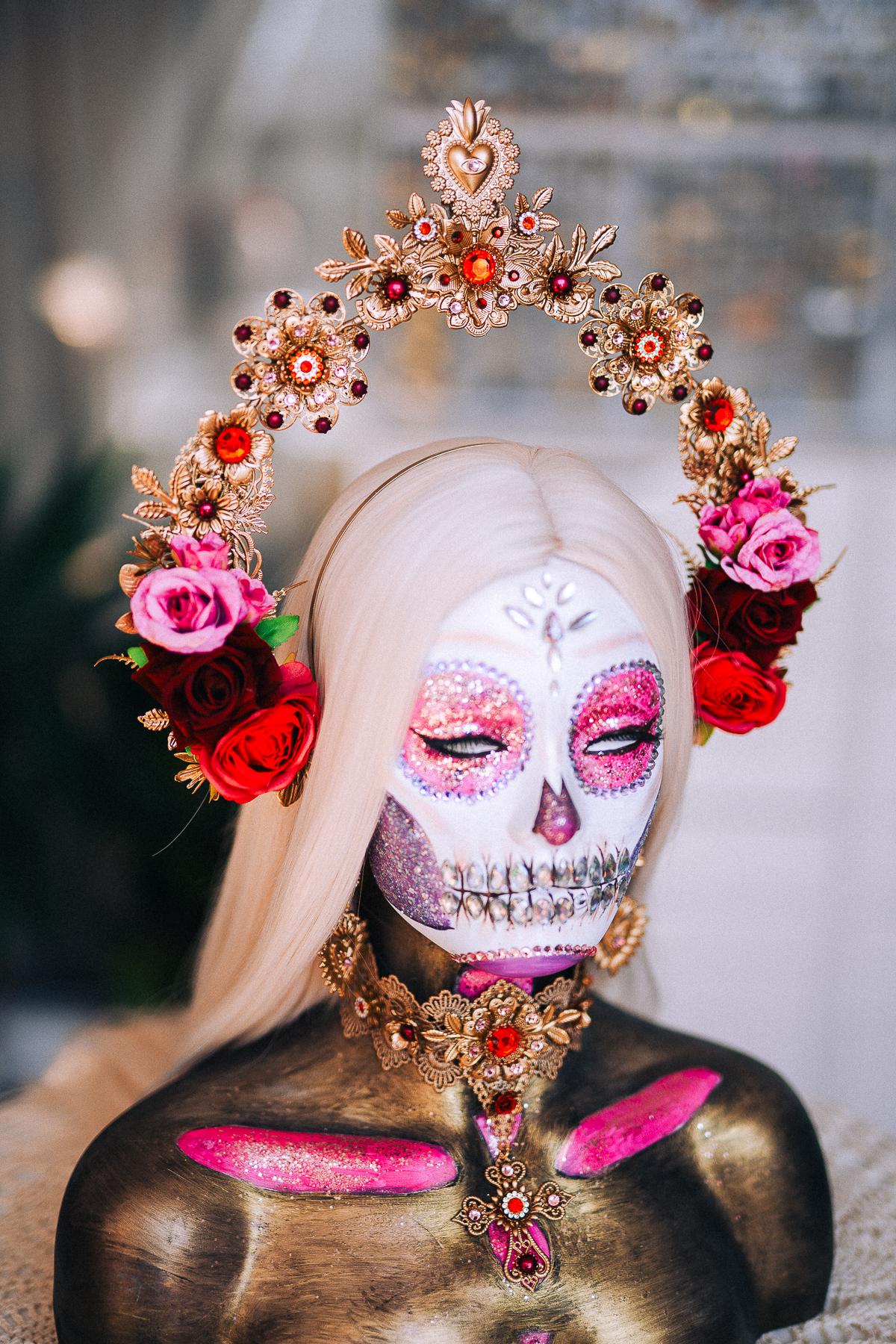 La Catrina Sacred Heart Earrings, Día de los Muertos Jewelry, Antique Gold Earrings, Red Crystal Statement Earrings
