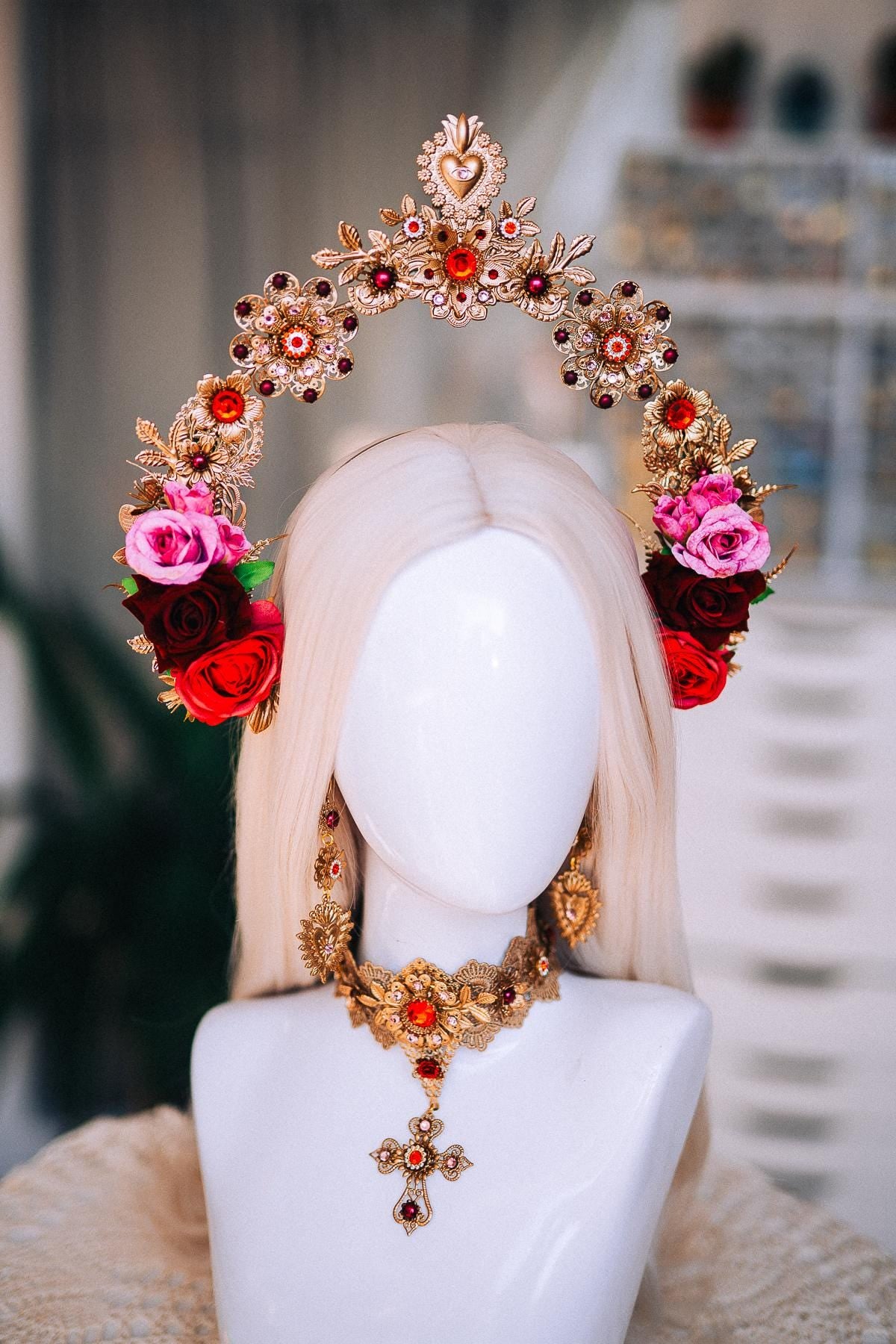 La Catrina Sacred Heart Earrings, Día de los Muertos Jewelry, Antique Gold Earrings, Red Crystal Statement Earrings