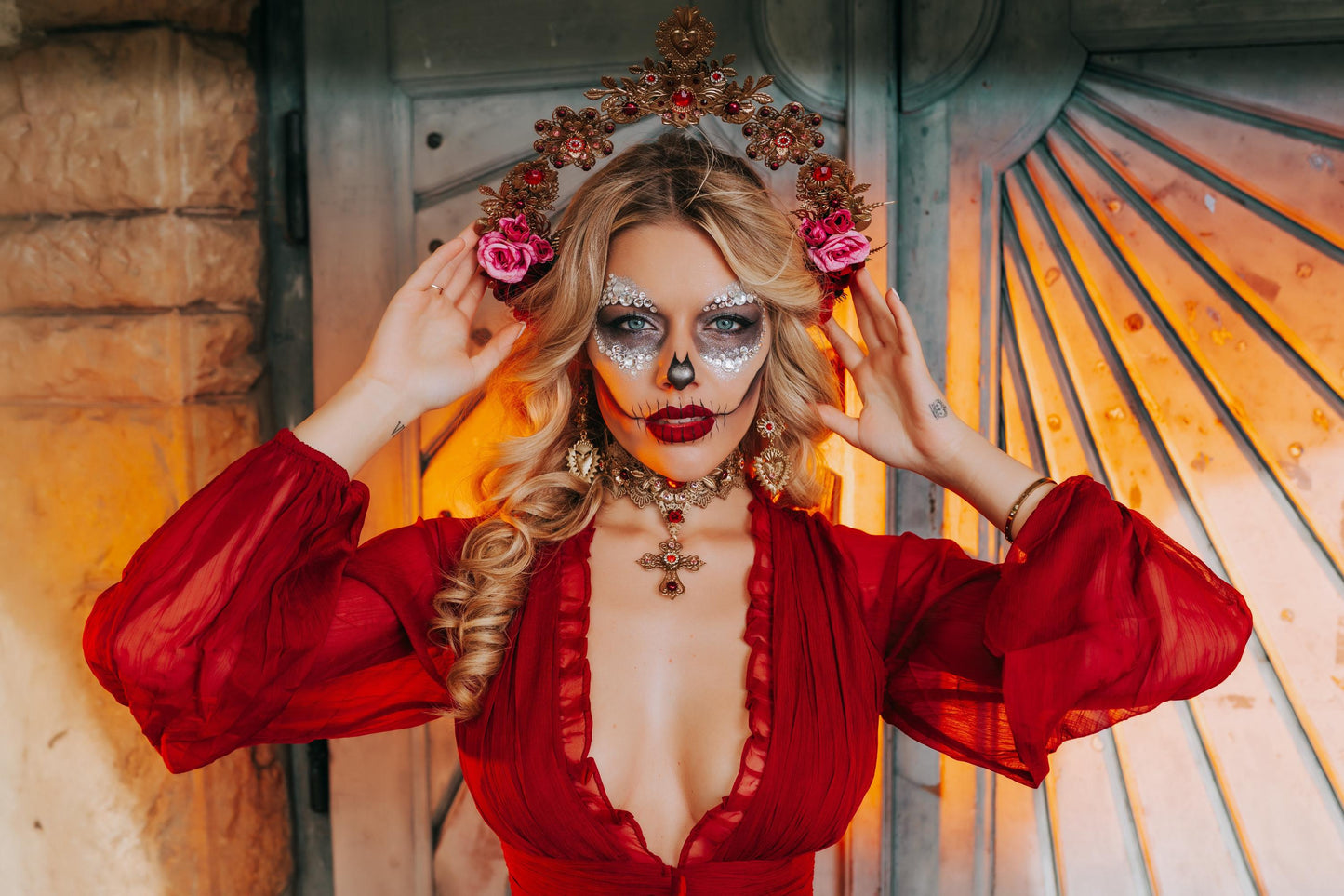 La Catrina Halo Crown, Día de los Muertos Headpiece, Antique Gold Sacred Heart Crown, Red Crystal Floral Halo