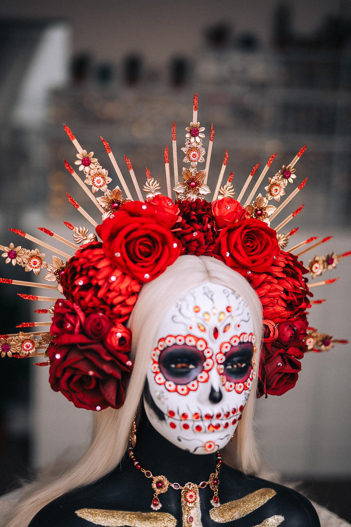 La Catrina Sacred Heart Necklace, Día de los Muertos Jewelry, Antique Gold Red Crystal Necklace, Catrina Statement Jewelry
