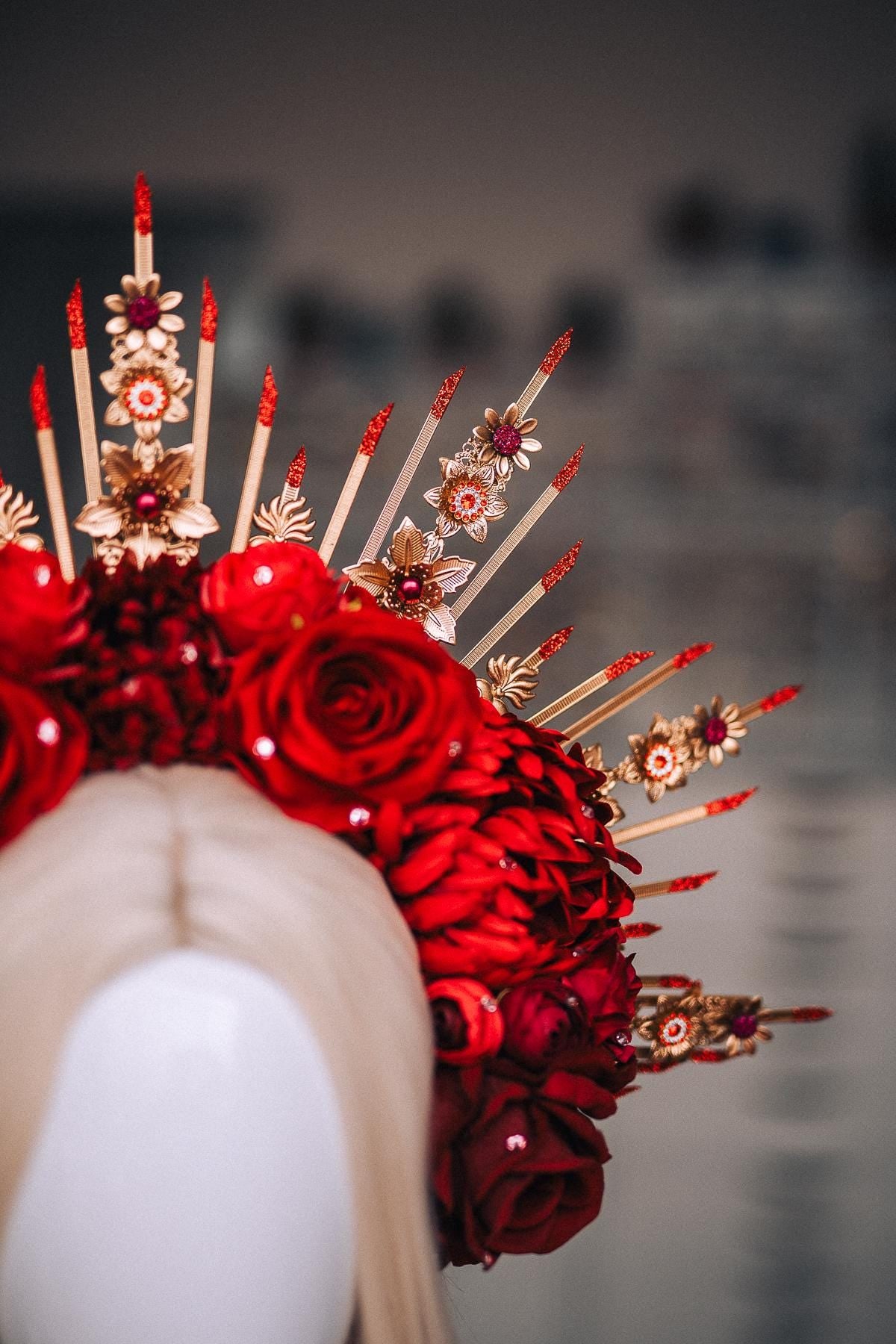 La Catrina Red Rose Crown, Día de los Muertos Headpiece, Antique Gold Floral Crown, Sacred Heart Catrina Headdress