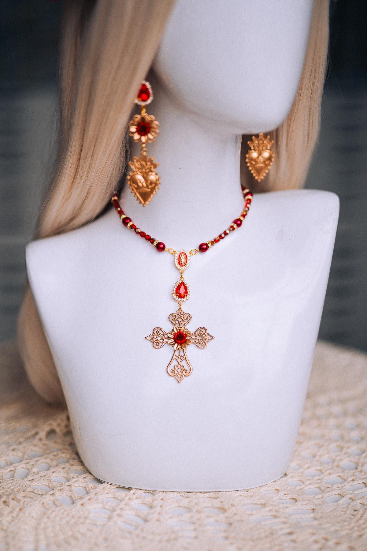 La Catrina Sacred Heart Choker Necklace, Día de los Muertos Jewelry, Red Gold Catrina Statement Necklace