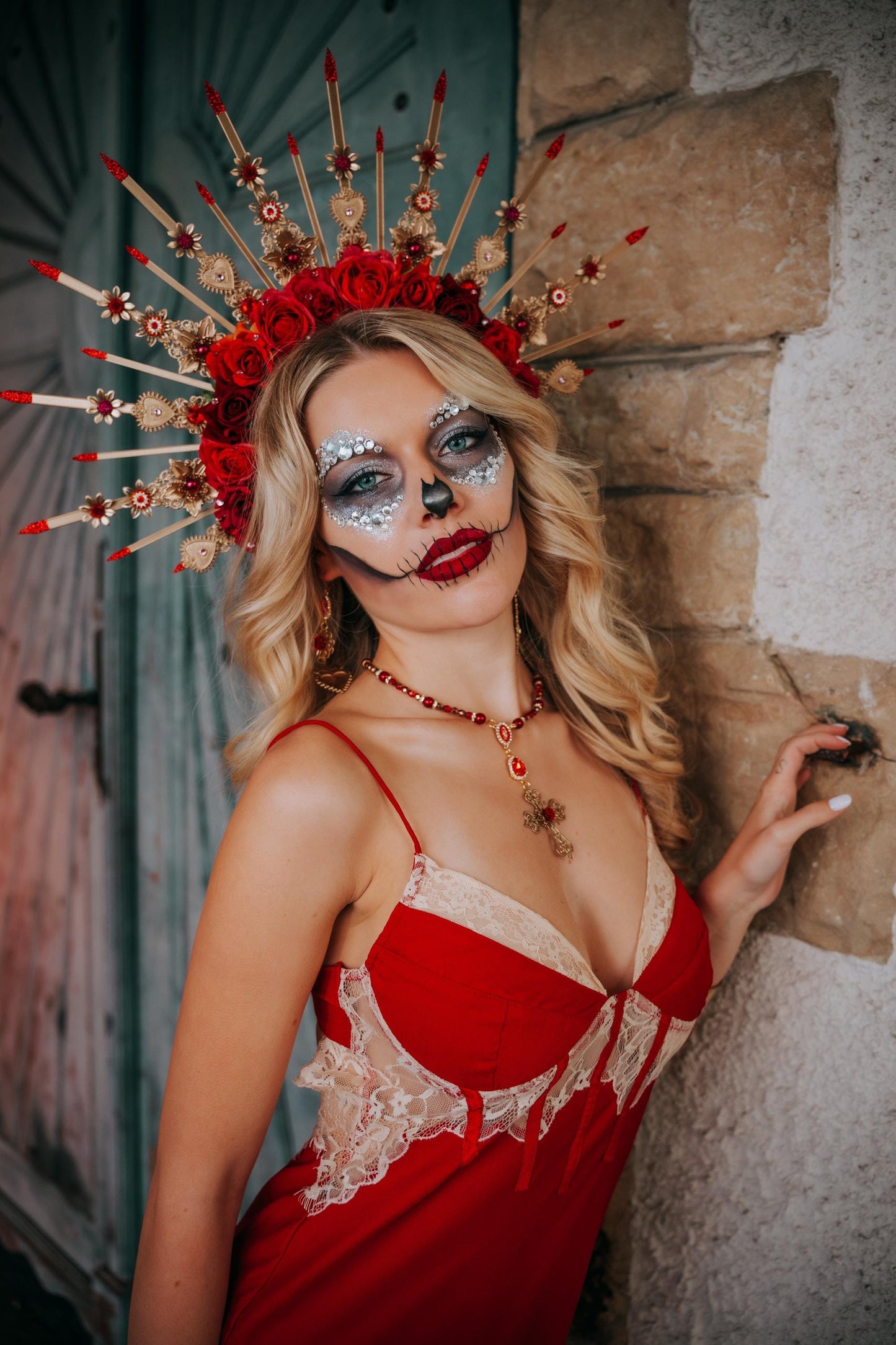 La Catrina Sacred Heart Choker Necklace, Día de los Muertos Jewelry, Red Gold Catrina Statement Necklace
