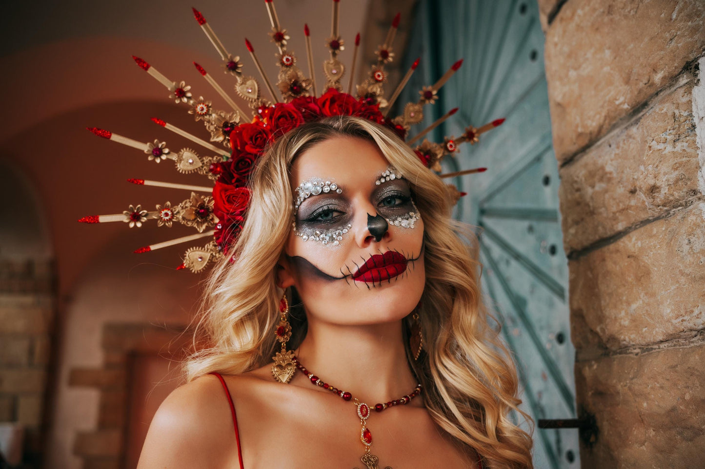 La Catrina Halo Crown, Red Rose Sacred Heart Crown, Día de los Muertos Headpiece, Gold Catrina Headdress