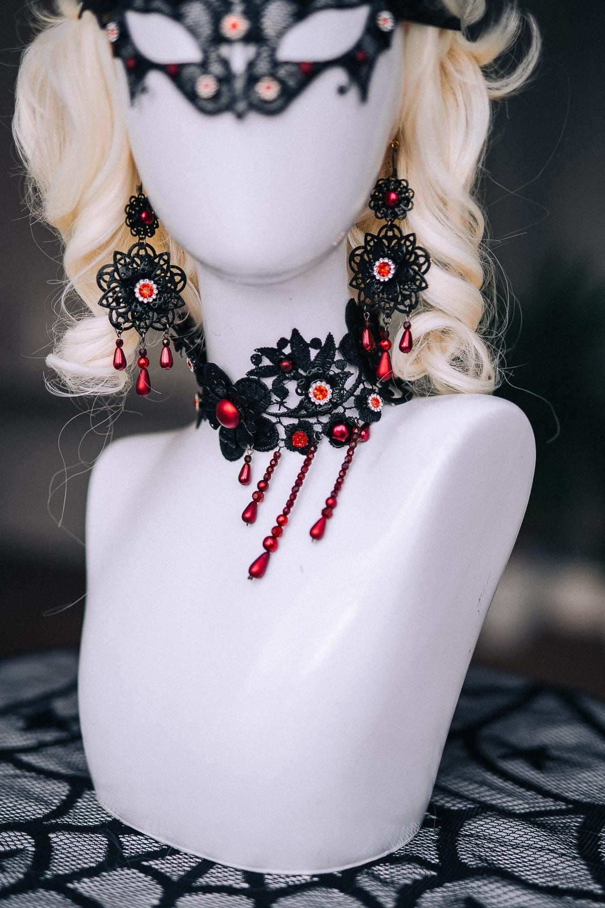 Vampire Earrings, Gothic Black and Red Earrings, Vampire Queen Jewelry, Halloween Costume Accessories