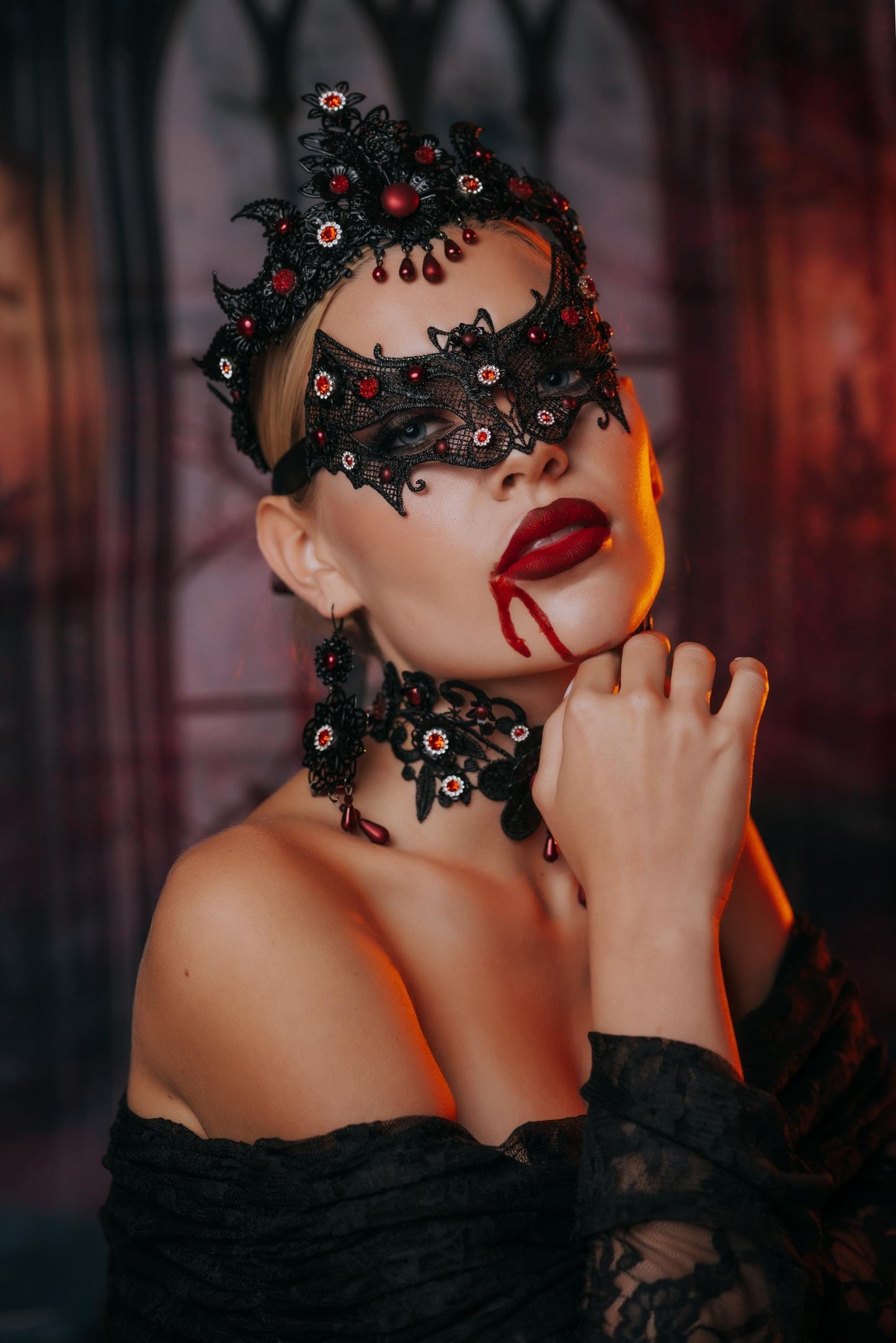 Vampire Choker Necklace, Gothic Black and Red Necklace, Vampire Queen Jewelry, Halloween Costume Accessory