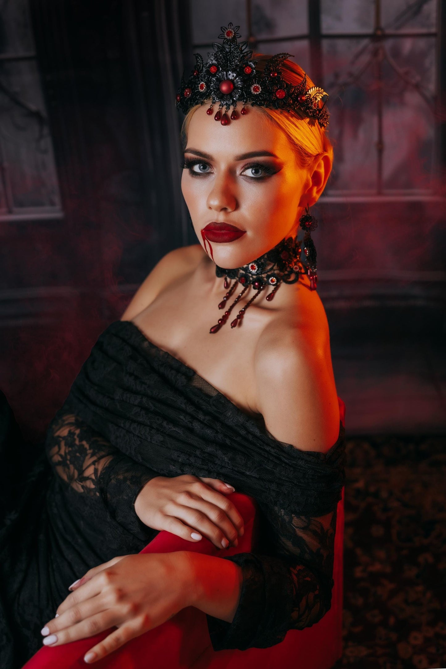Vampire Choker Necklace, Gothic Black and Red Necklace, Vampire Queen Jewelry, Halloween Costume Accessory