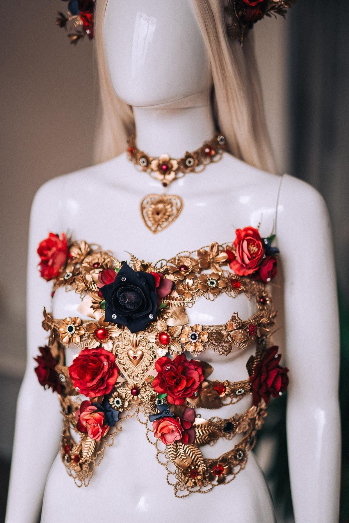 La Catrina Sacred Heart Choker, Día de los Muertos Necklace, Antique Gold Statement Jewelry, Red Catrina Necklace