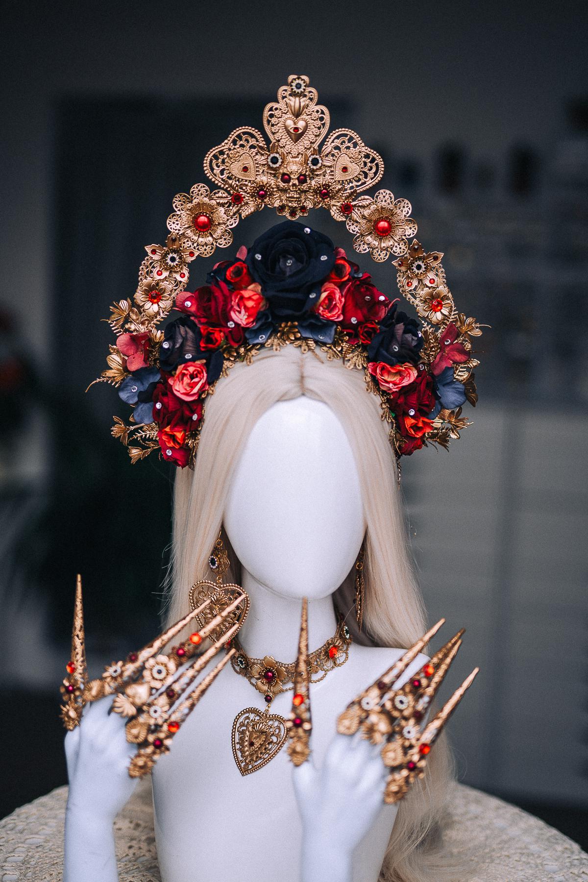La Catrina Finger Claws, Día de los Muertos Hand Jewelry, Antique Gold Nail Claws, Red Sacred Heart Accessories