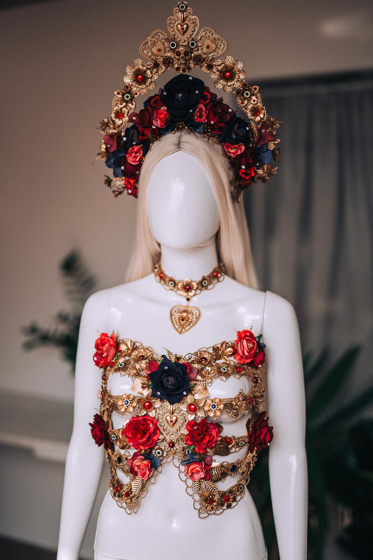 La Catrina Finger Claws, Día de los Muertos Hand Jewelry, Antique Gold Nail Claws, Red Sacred Heart Accessories