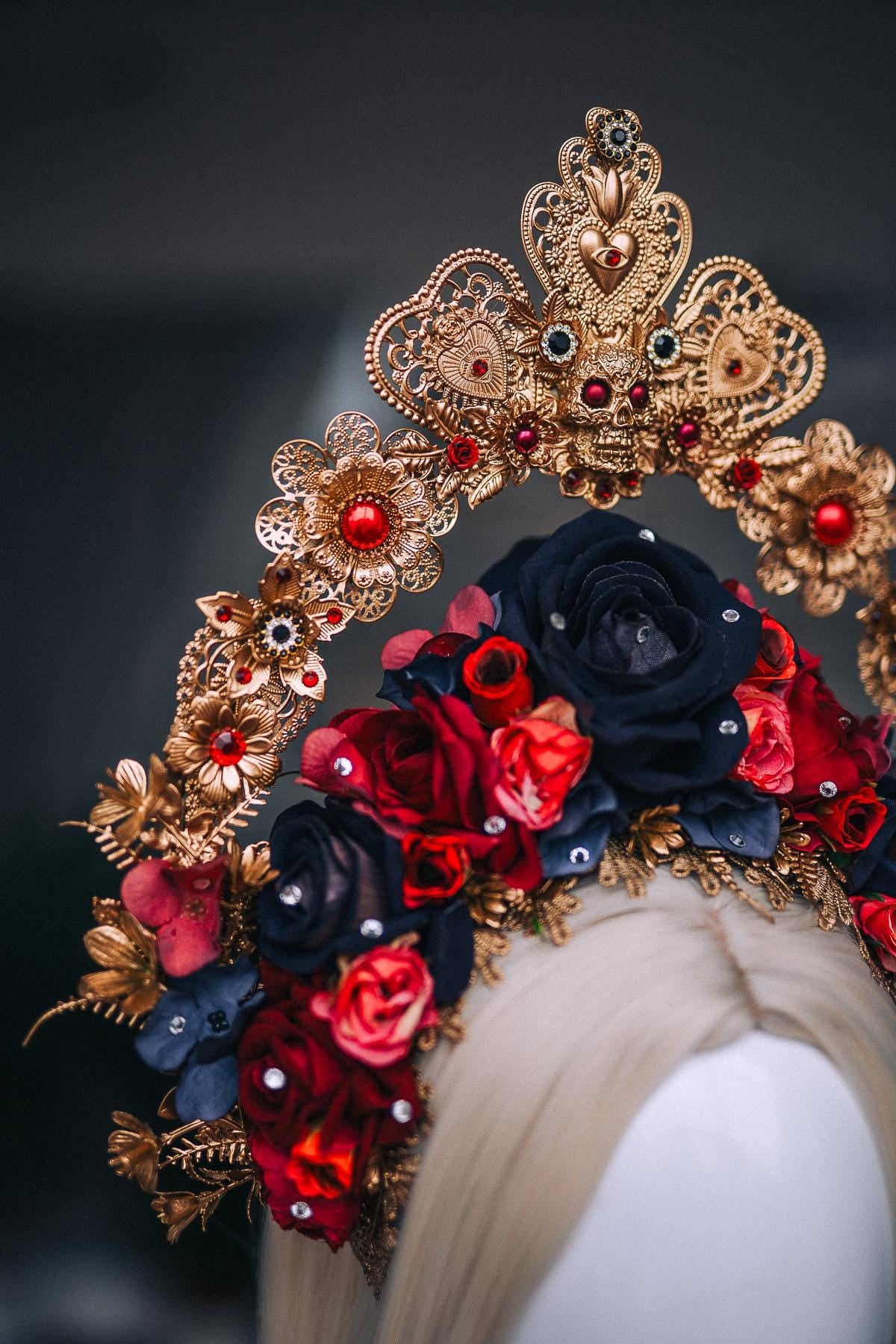 La Catrina Finger Claws, Día de los Muertos Hand Jewelry, Antique Gold Nail Claws, Red Sacred Heart Accessories
