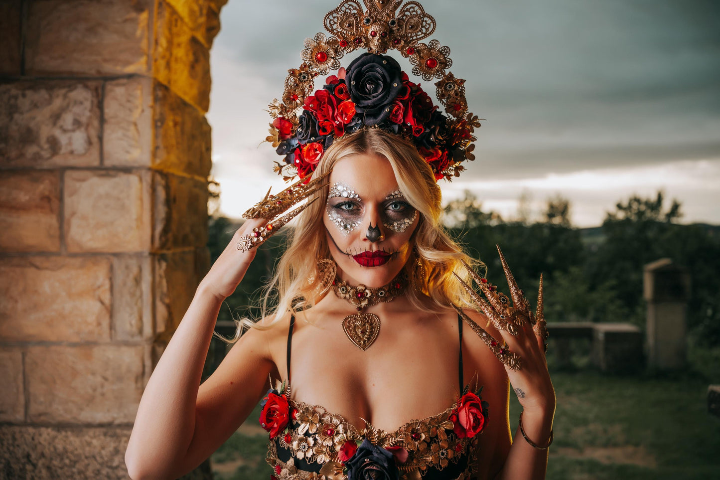 La Catrina Floral Crown, Día de los Muertos Headpiece, Red Black Gold Sacred Heart Crown, Catrina Headdress