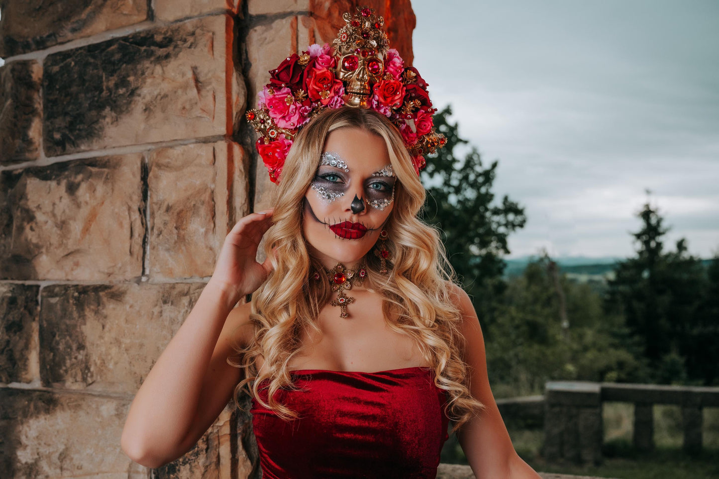 La Catrina Choker Necklace, Día de los Muertos Jewelry, Antique Gold Red Statement Choker, Sacred Heart Catrina Necklace